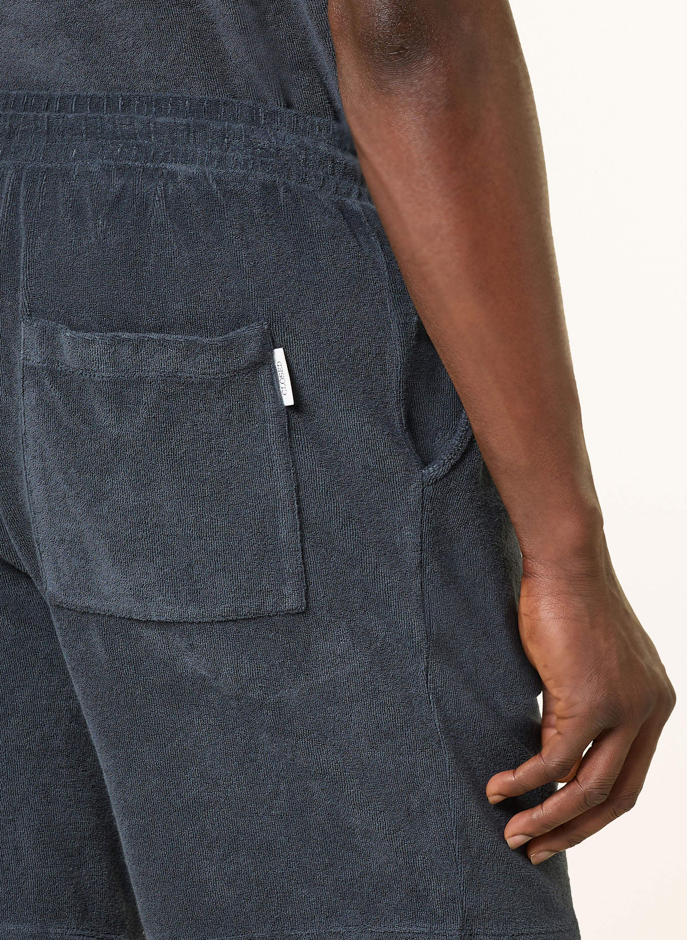 CLOSED Frotteeshorts Regular Fit, Farbe: DUNKELBLAU (Bild 6)