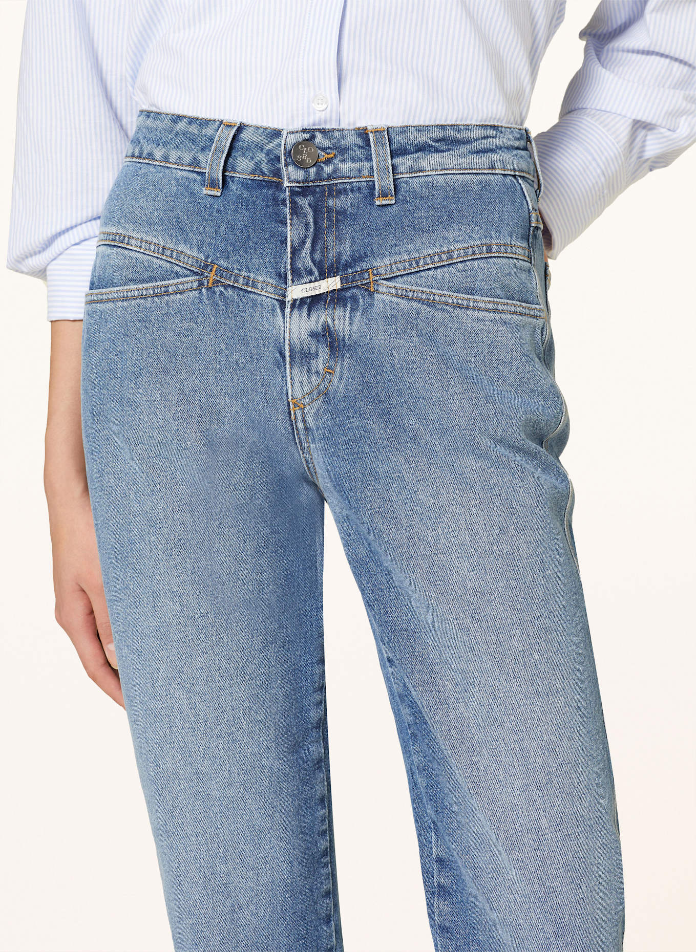 CLOSED Tapered Jeans PEDAL PUSHER: MBL MID BLUE