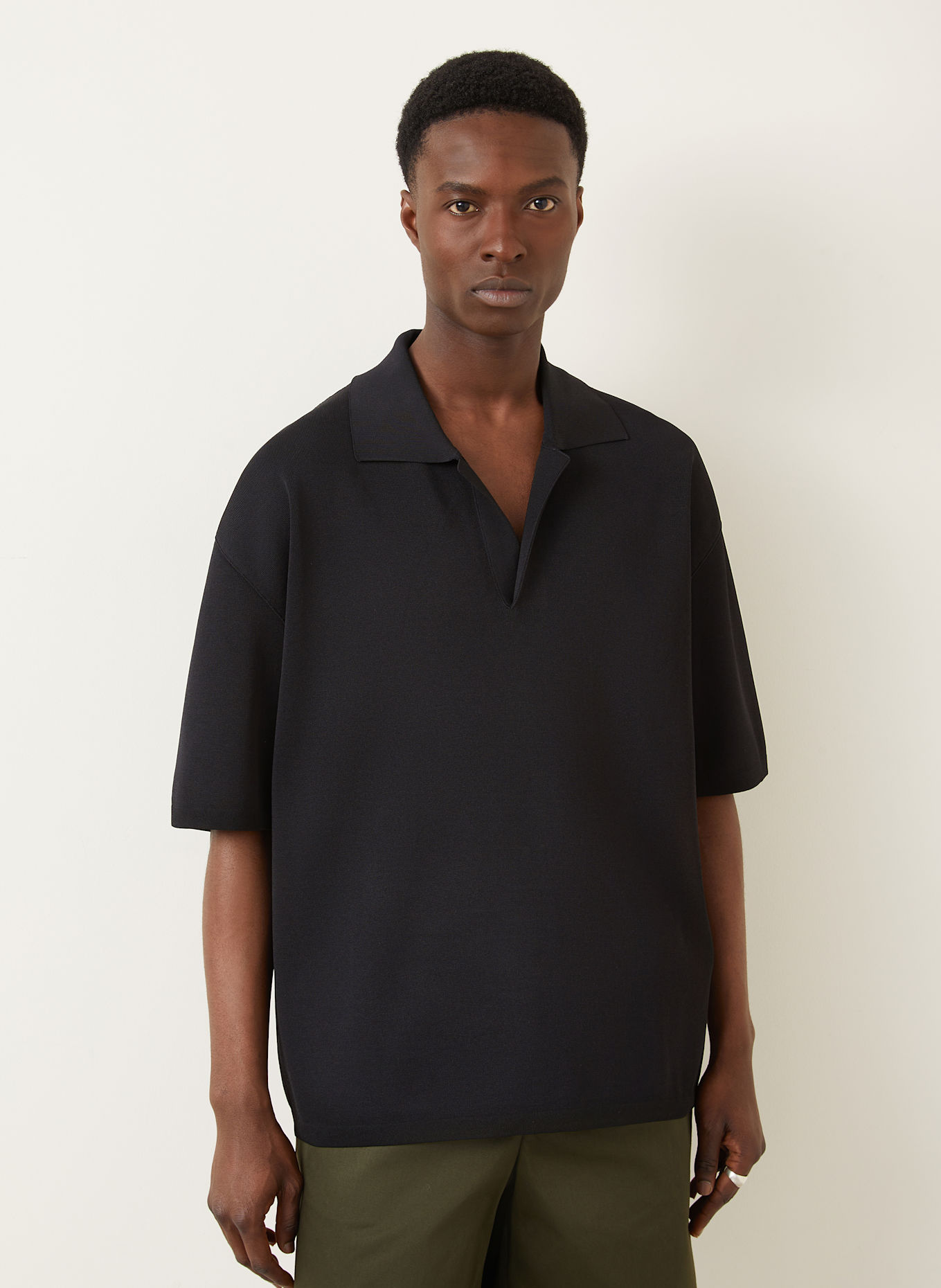 AMI PARIS Strick-Poloshirt: SCHWARZ