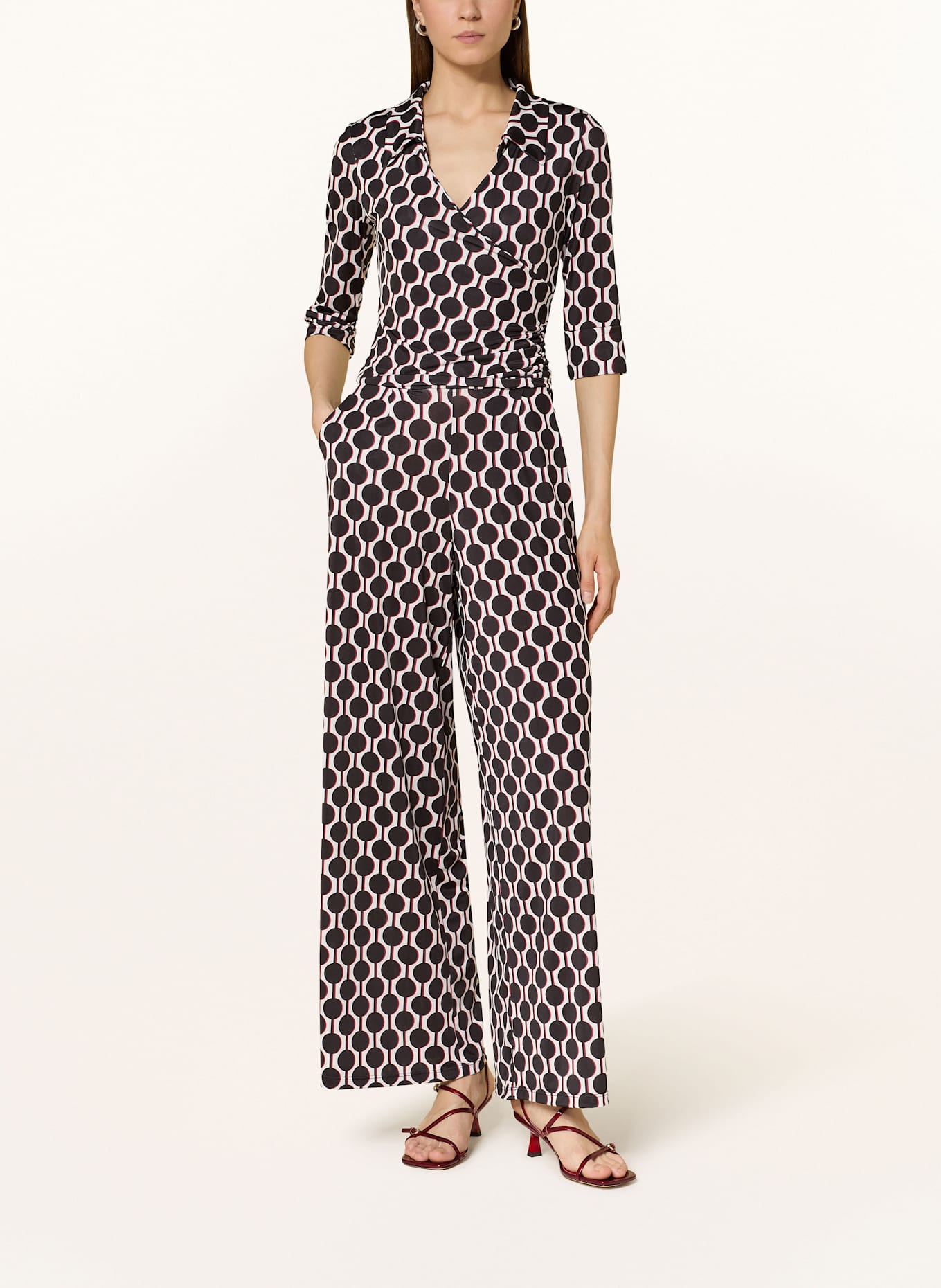 marivie Jumpsuit mit 3/4-Arm: SCHWARZ/ WEISS/ DUNKELROT