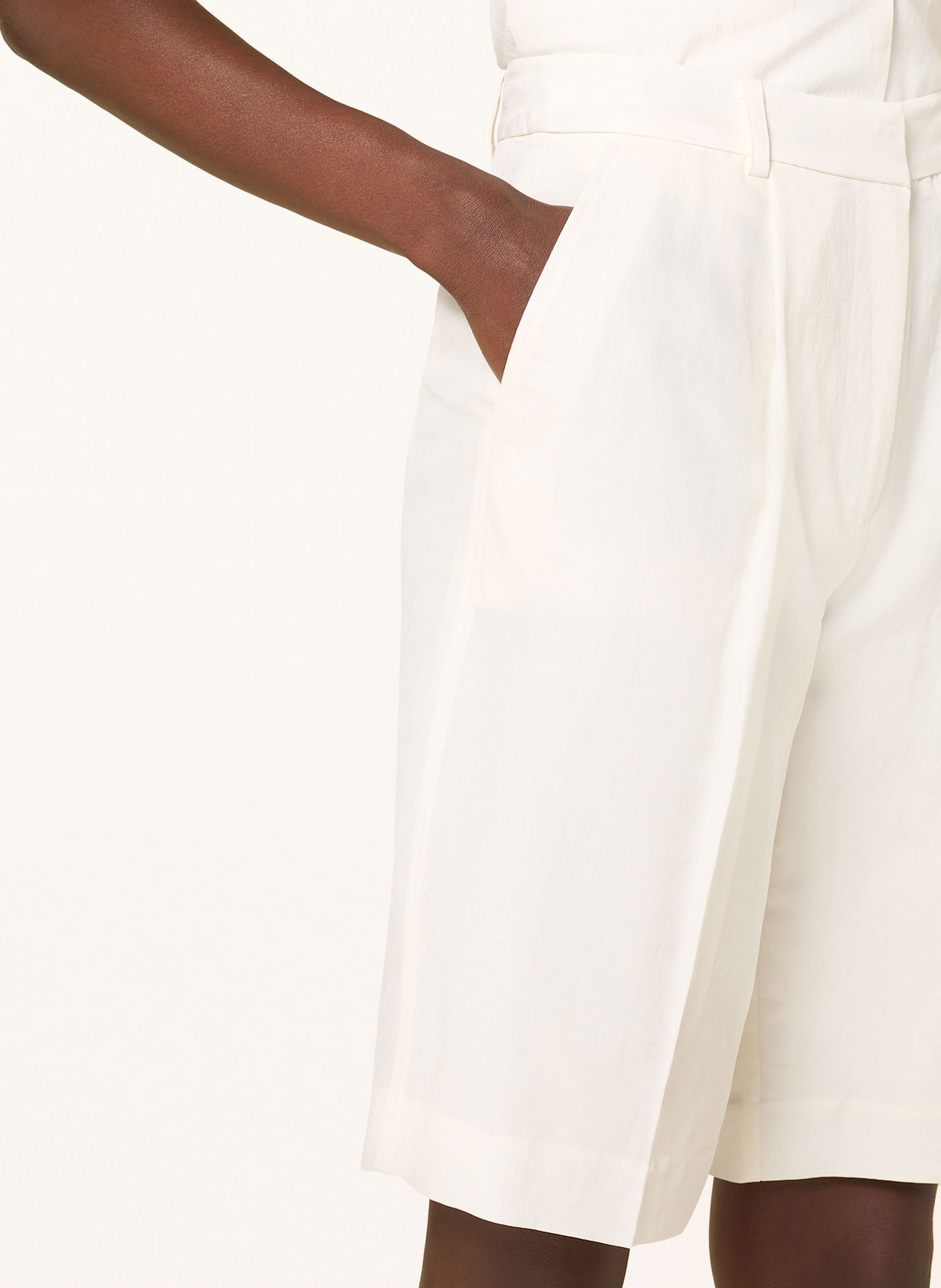 Calvin Klein Bermudy: ECRU
