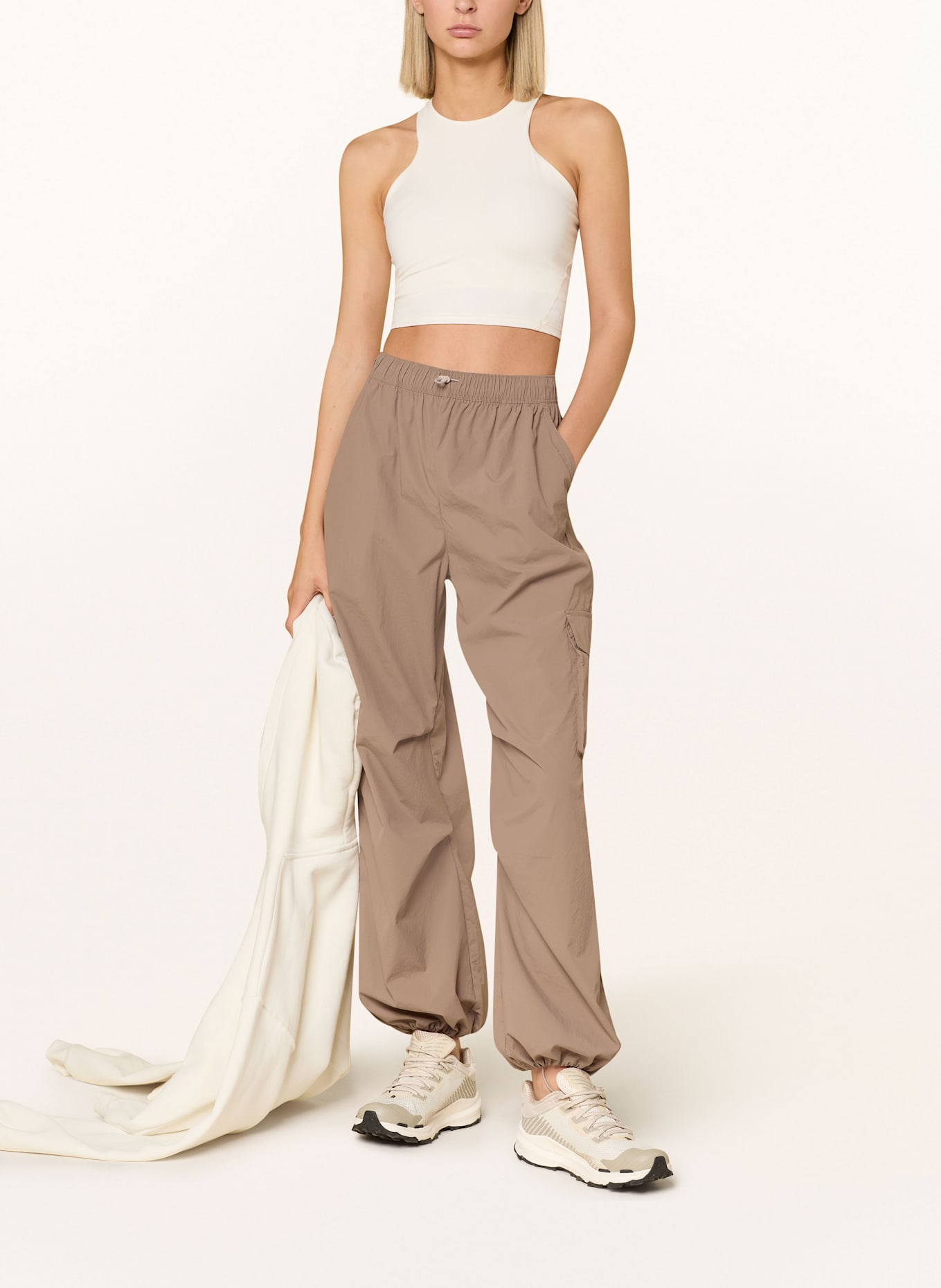 THE NORTH FACE Sport-BH REFINA LONGLINE: CREME