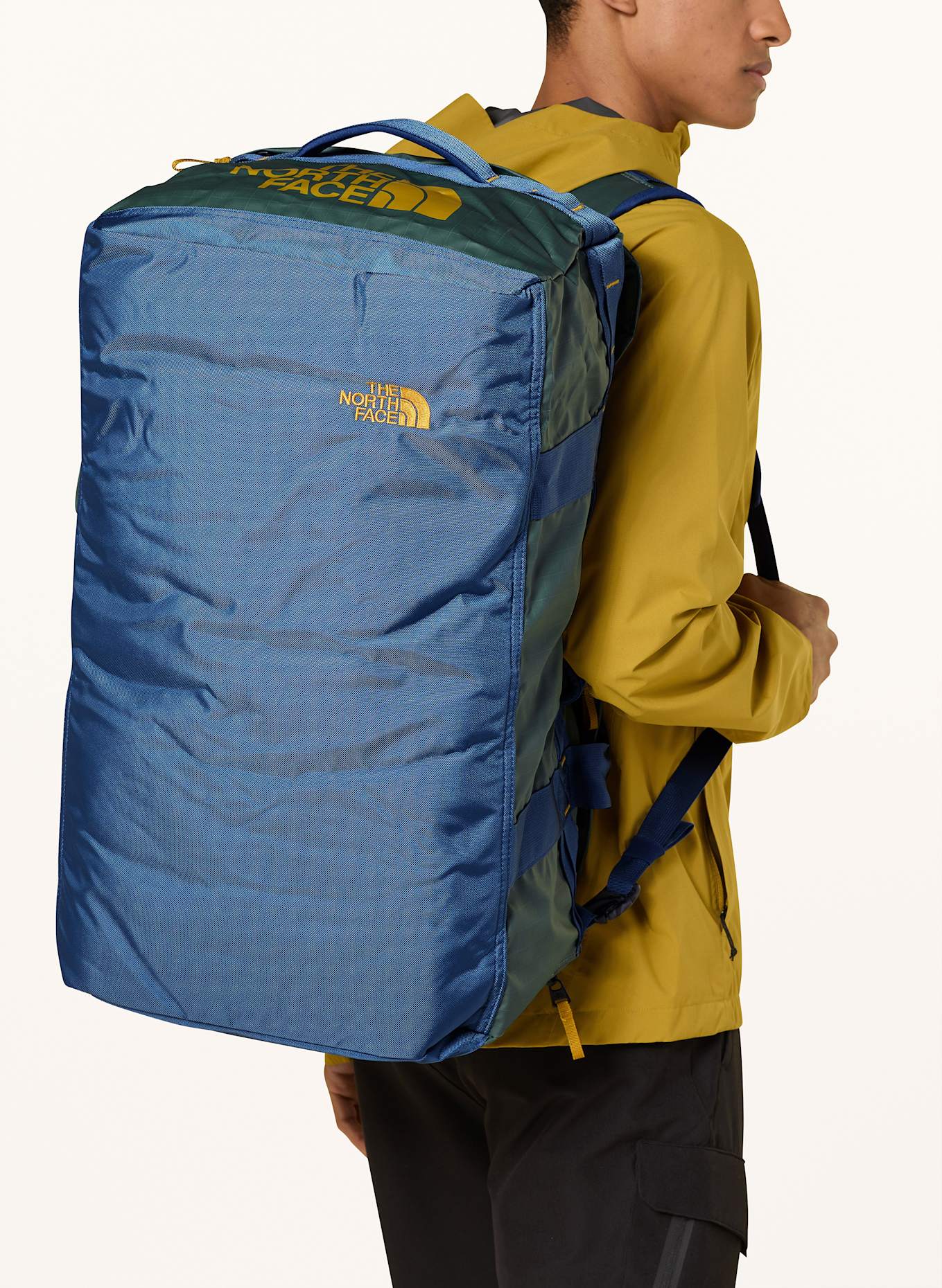 THE NORTH FACE Reisetasche BASE CAMP VOYAGER 62 l: GRÜN/ BLAU