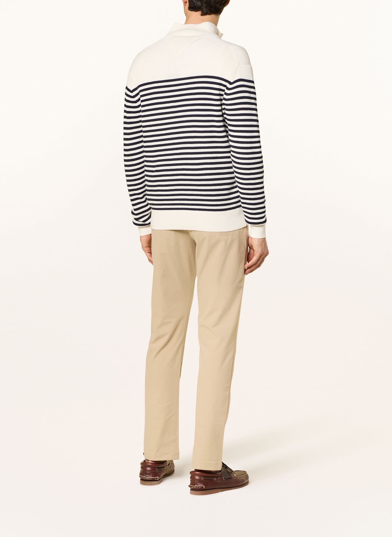 TOMMY HILFIGER Chino DENTON Straight Fit: SVĚTLE HNĚDÁ