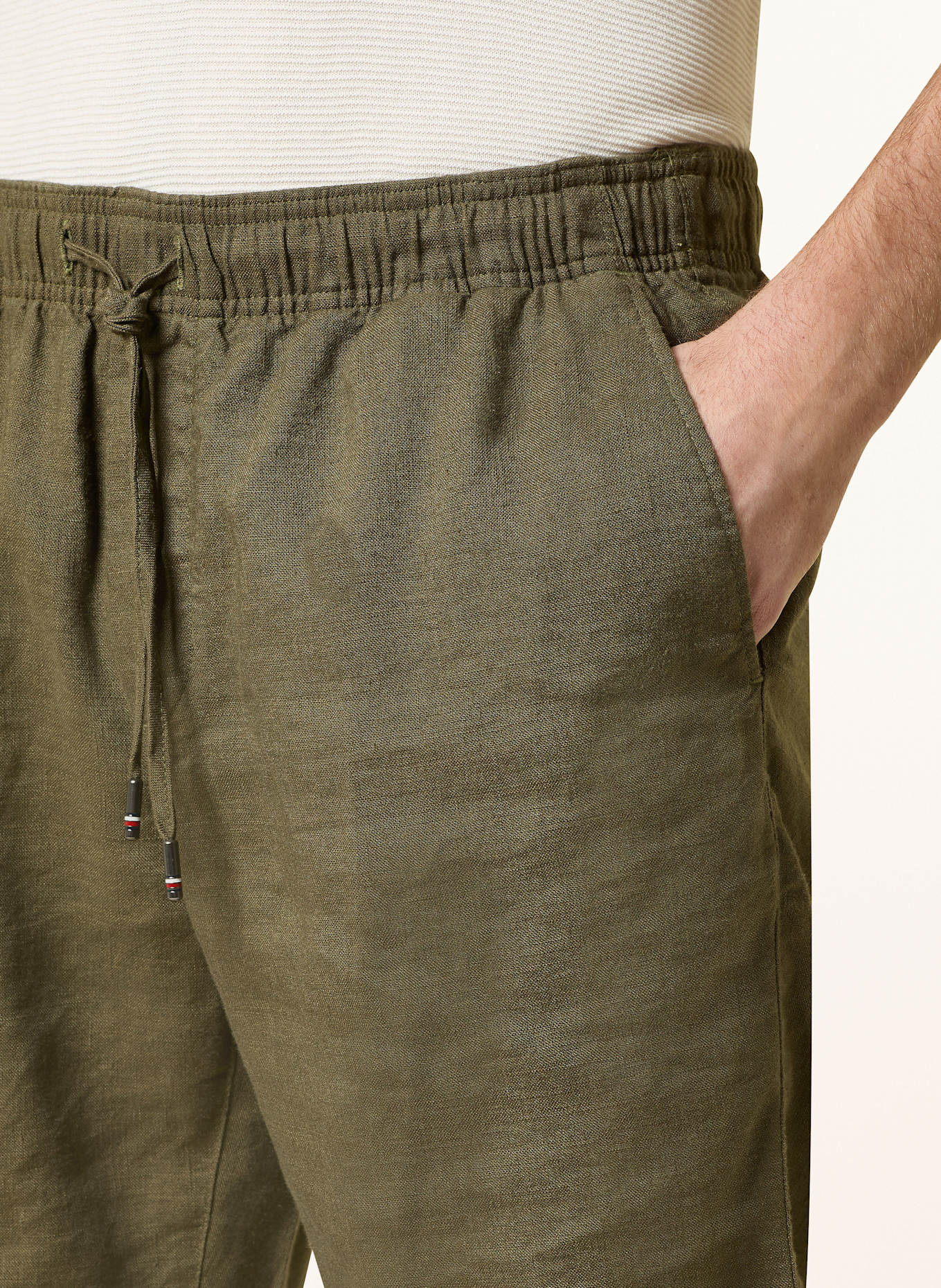 TOMMY HILFIGER Leinenshorts HARLEM Relaxed Tapered Fit, Farbe: KHAKI (Bild 5)