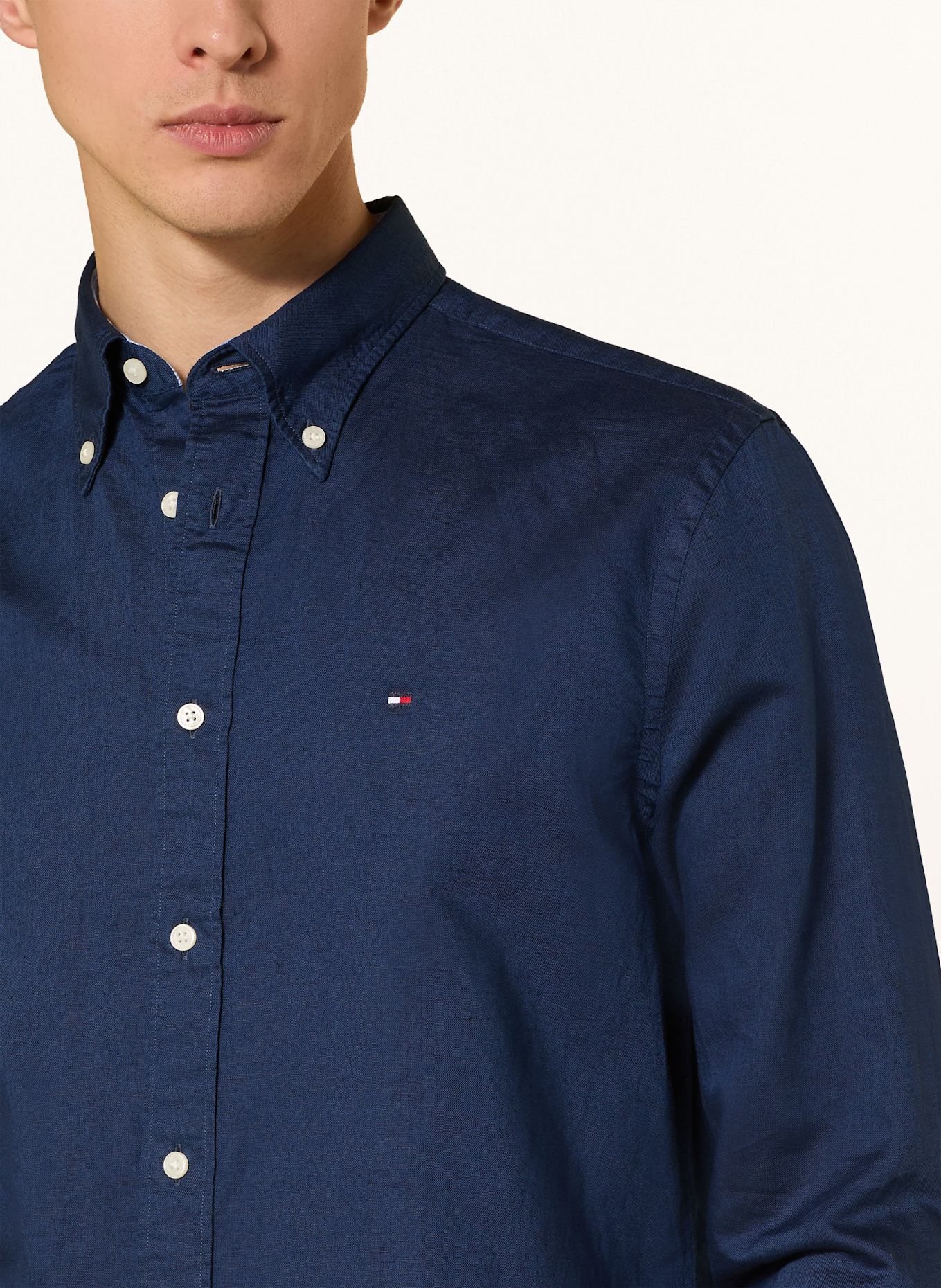 TOMMY HILFIGER Hemd Comfort Fit mit Leinen: DUNKELBLAU