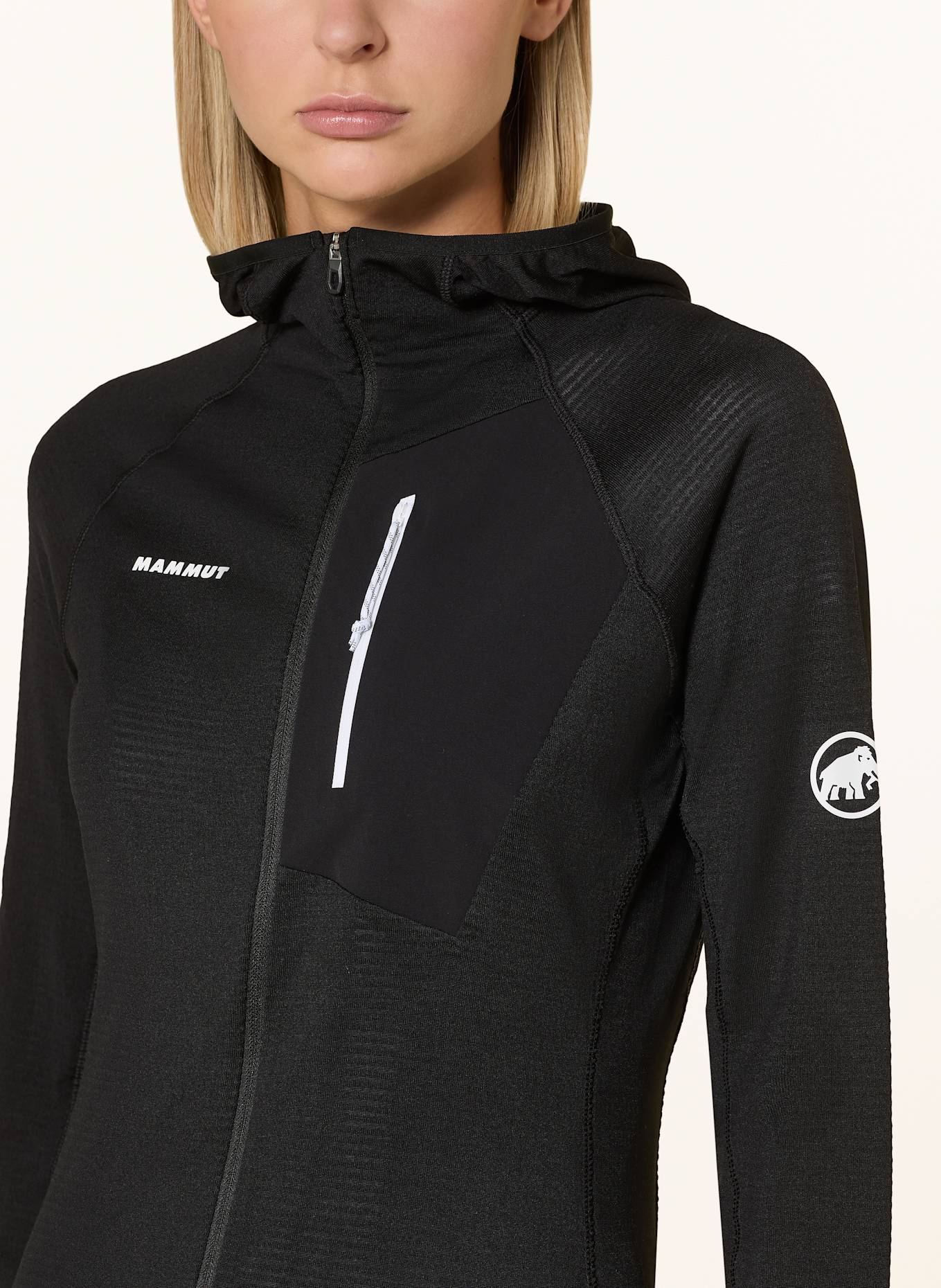 MAMMUT Bunda Midlayer AENERGY LIGHT: ČERNÁ
