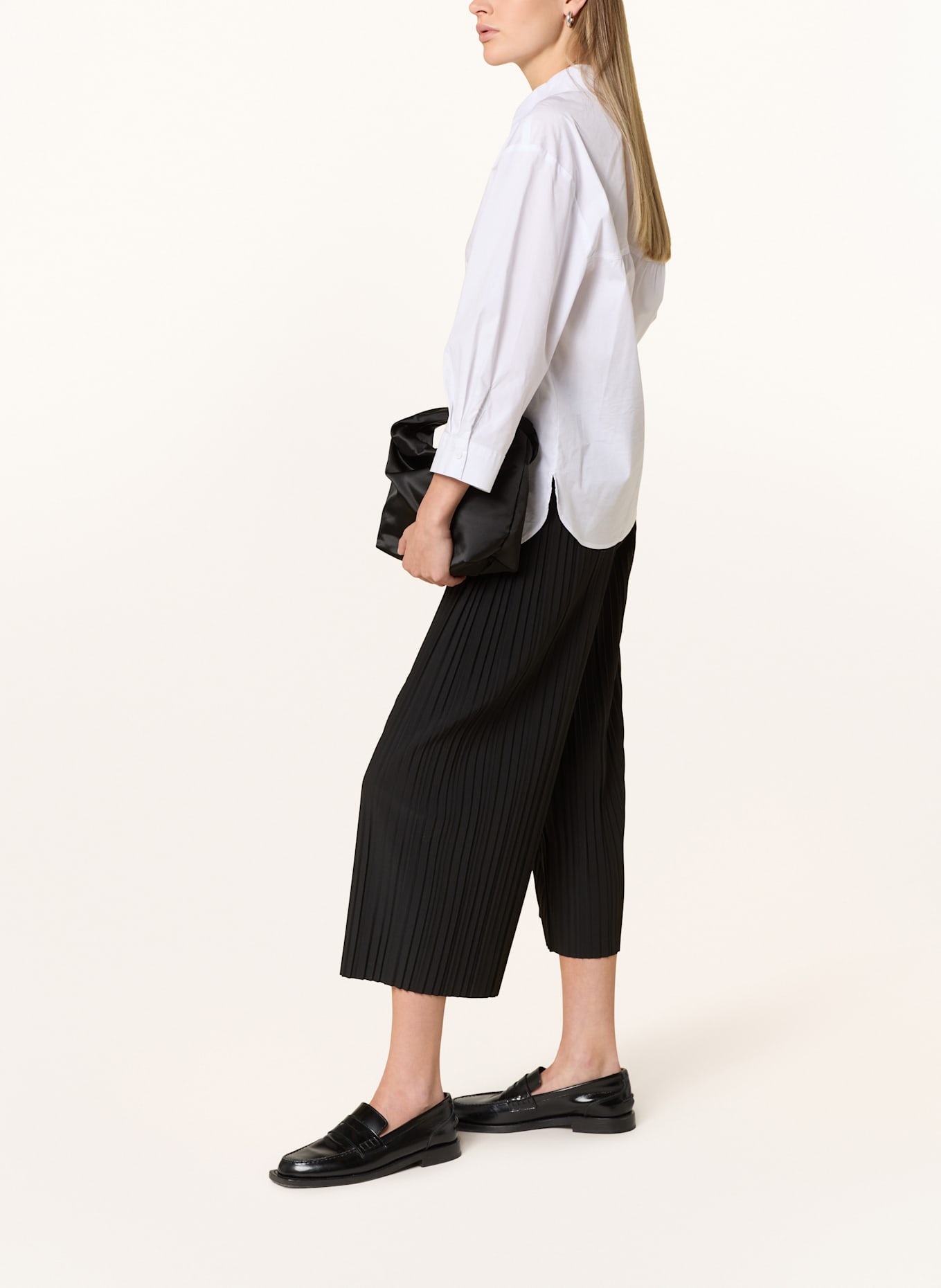 s.Oliver BLACK LABEL Culottes with pleats: BLACK