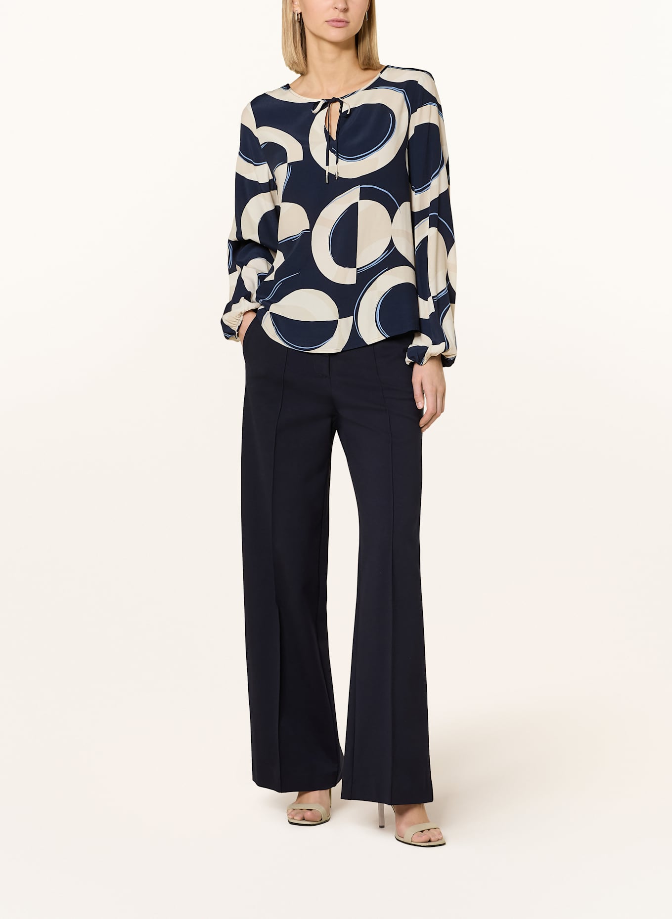 s.Oliver BLACK LABEL Halenka: TMAVĚ MODRÁ / KRÉMOVÁ