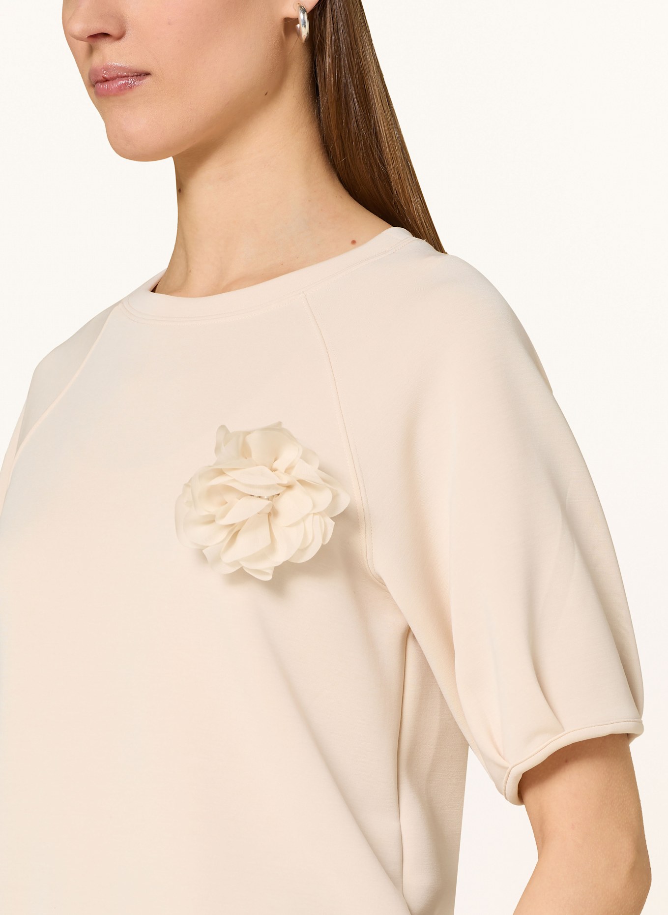 CARTOON Set: Dress with pleats and sweatshirt: ECRU / SILVER