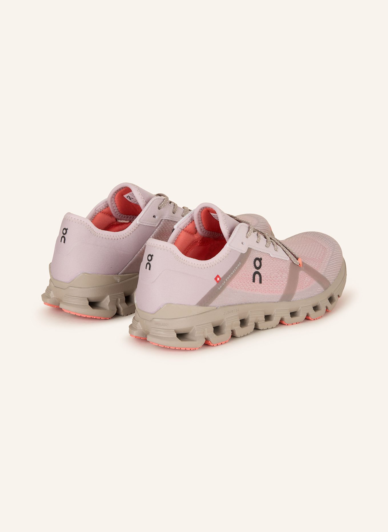 On Sneaker CLOUD X4 AD: ROSÉ / HELLORANGE