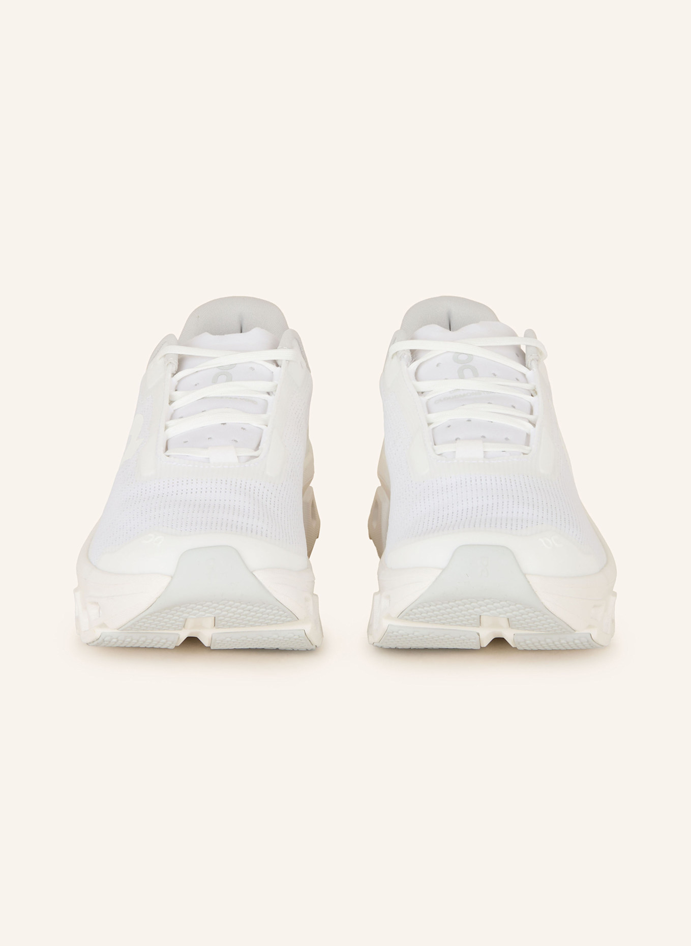 On Sneaker CLOUDMONSTER VOID: WEISS