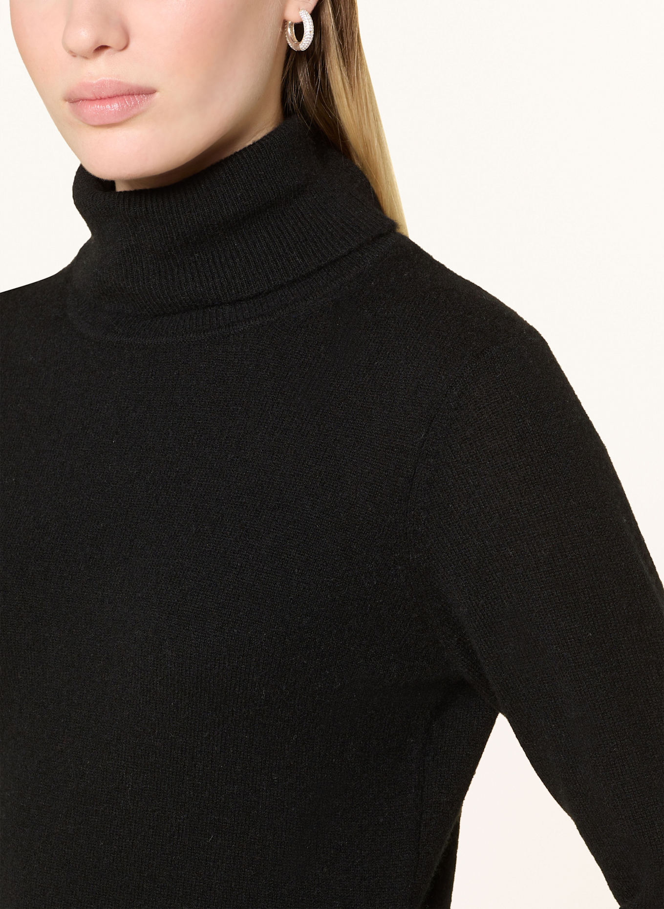 darling harbour Rollkragenpullover aus Cashmere: SCHWARZ