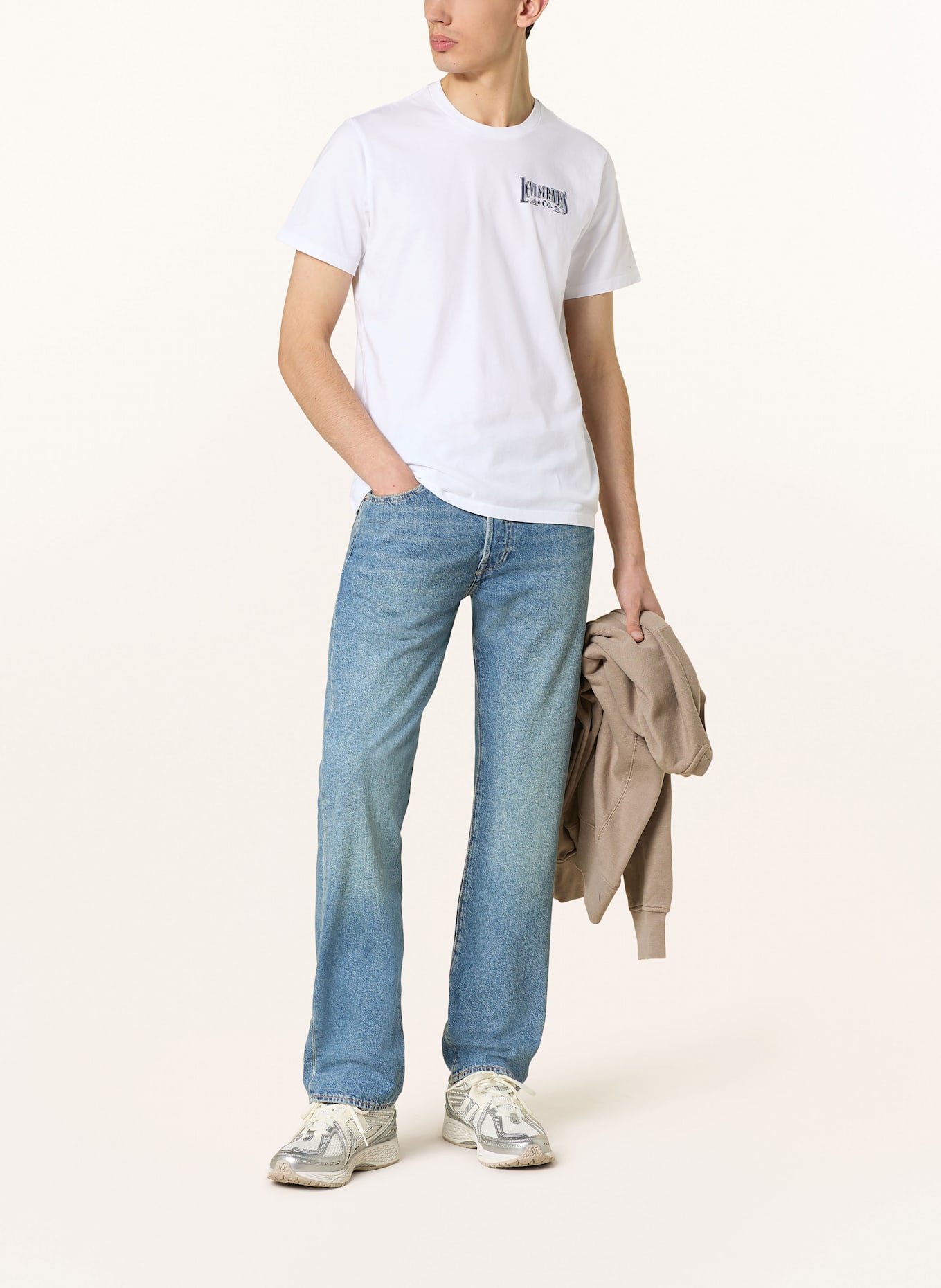 Levi's® T-shirt: WHITE