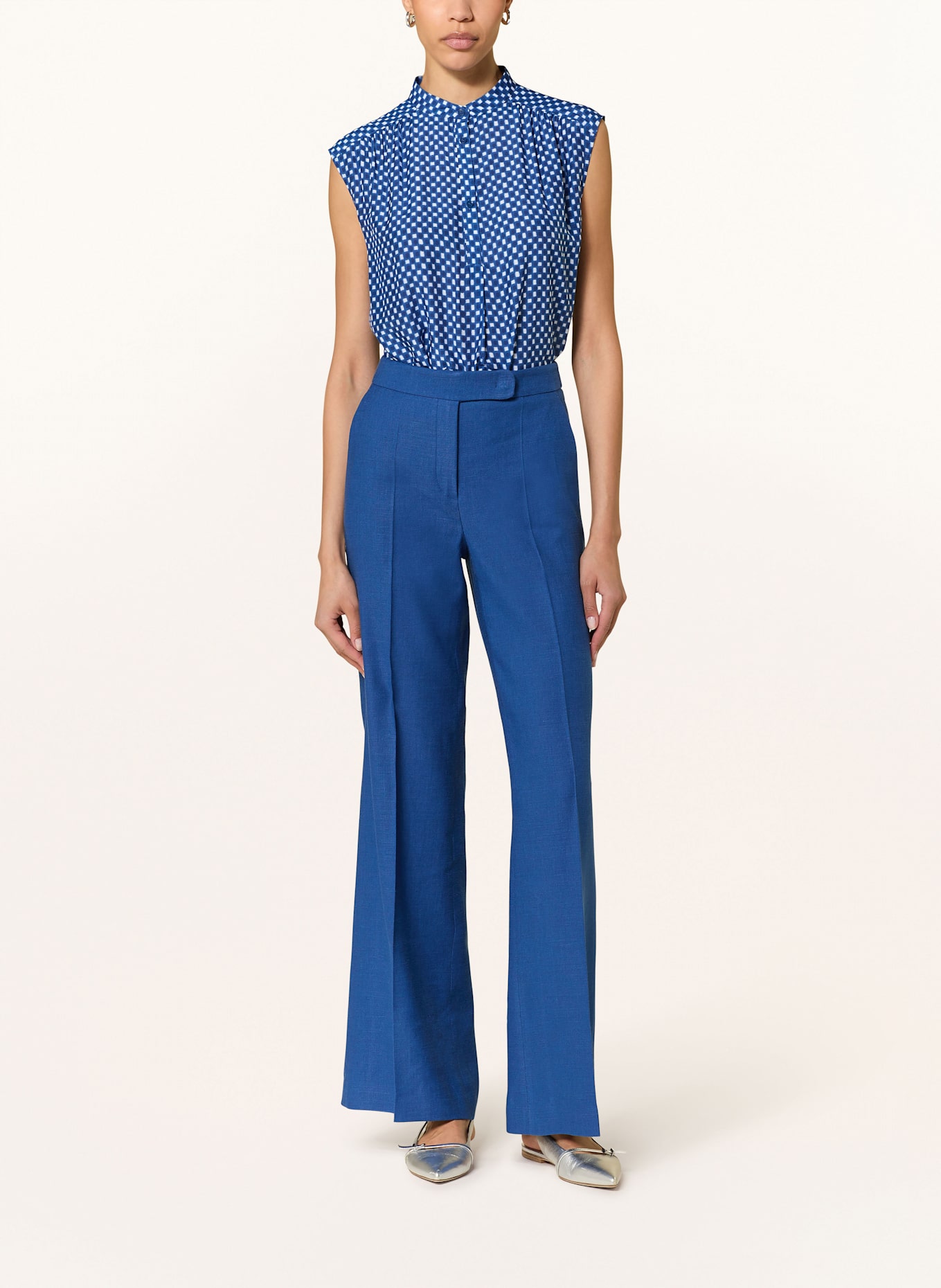 windsor. Blusentop mit Seide: BLAU / WEISS