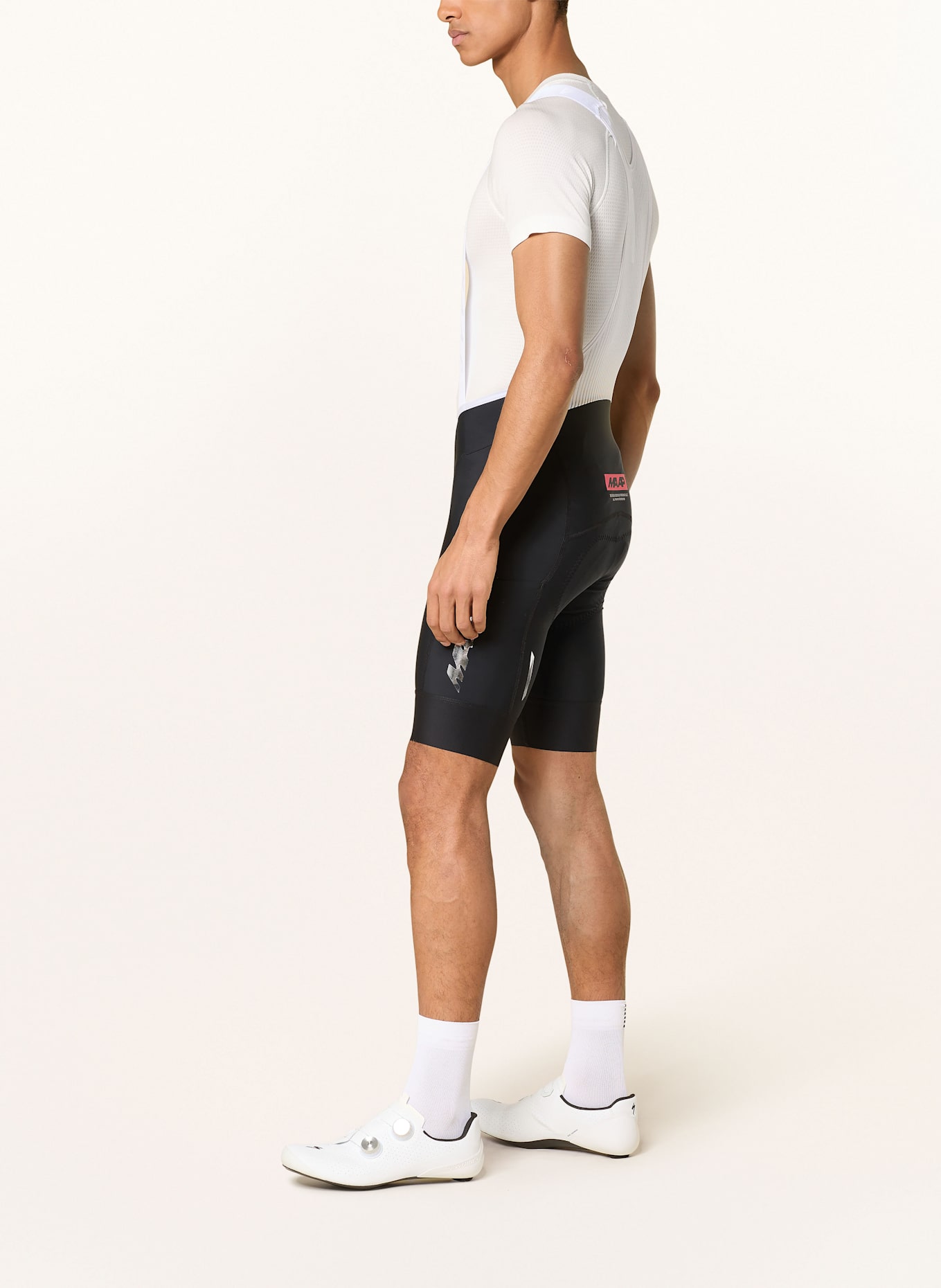 MAAP Radhose MAAP × BLEACH TEAM BIB EVO CARGO mit Trägern und gepolstertem Einsatz: SCHWARZ / WEISS