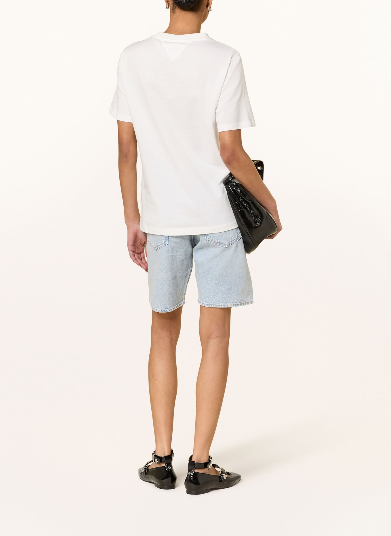 TOMMY JEANS T-shirt: ECRU / RÓŻOWY / CZARNY