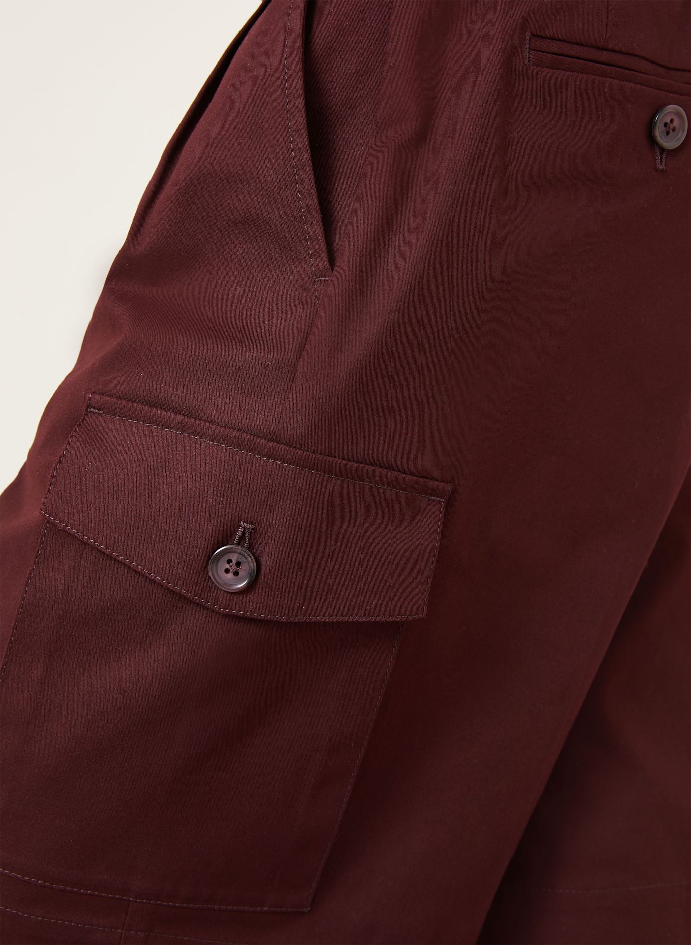 DOLCE & GABBANA Cargoshorts: DUNKELROT