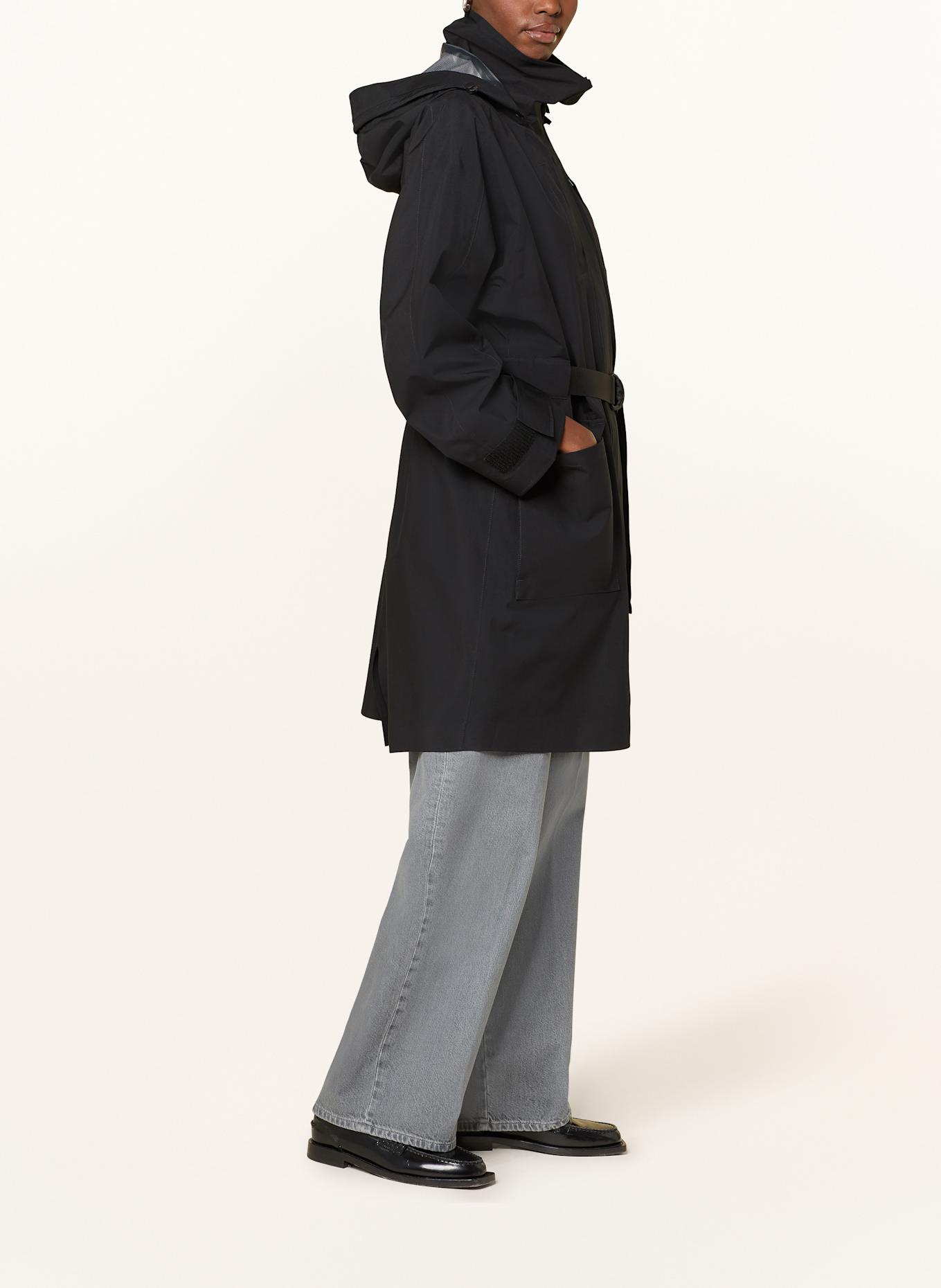 MOOSE KNUCKLES CLAREMENT raincoat: BLACK