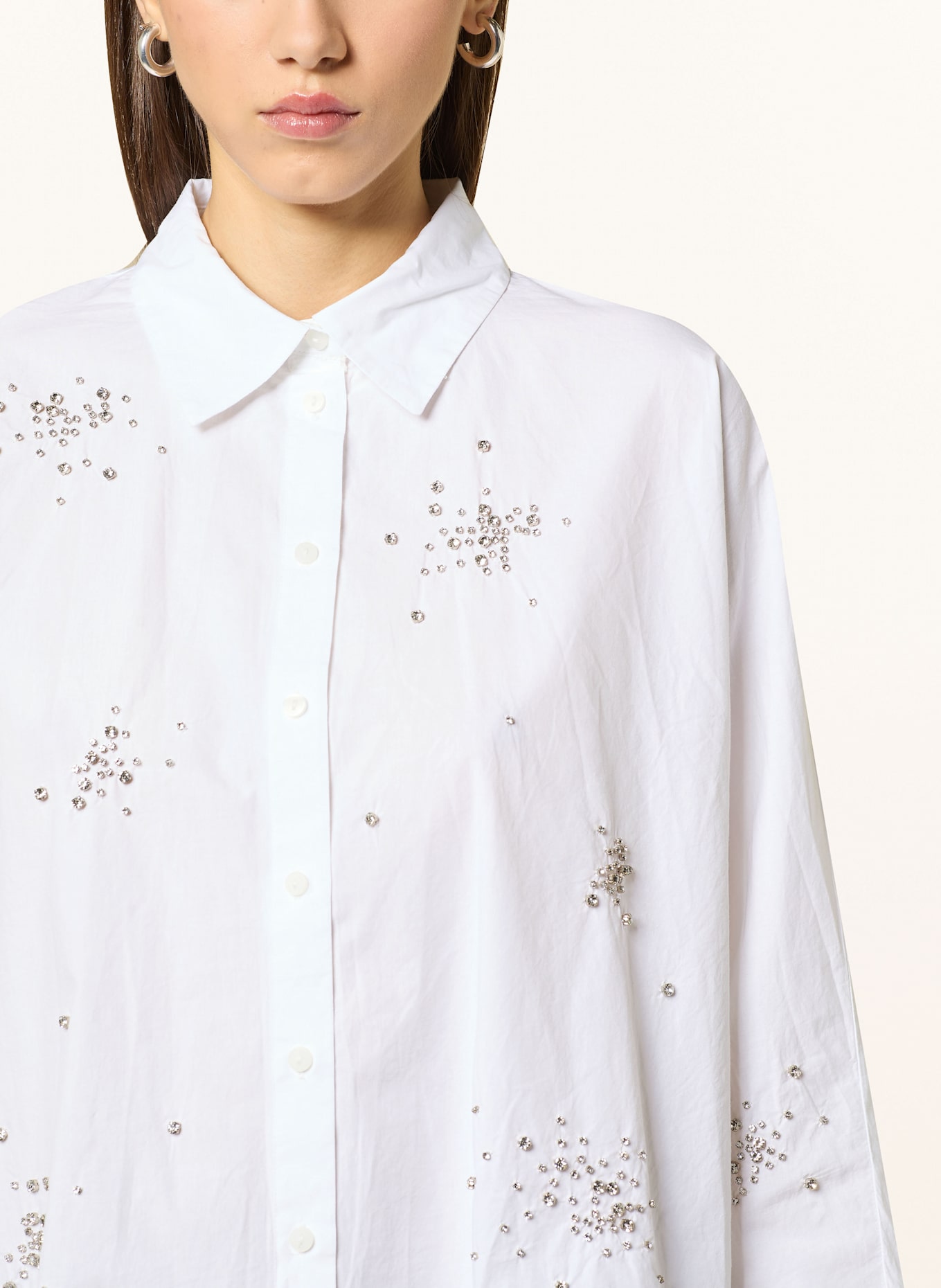 ONLY Hemdbluse mit Schmucksteinen: WEISS