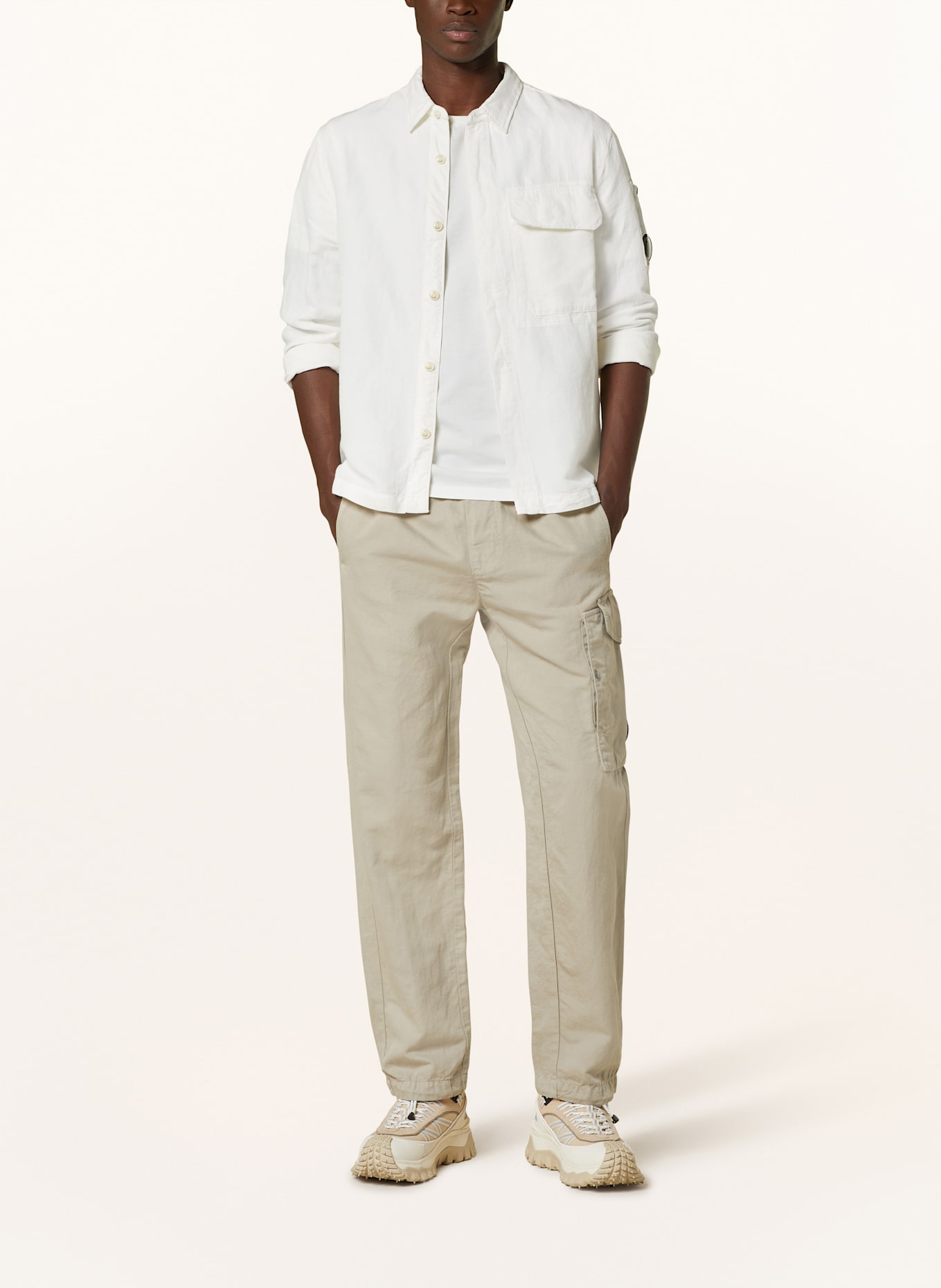 C.P. COMPANY Bojówki loose fit z lnem: KHAKI