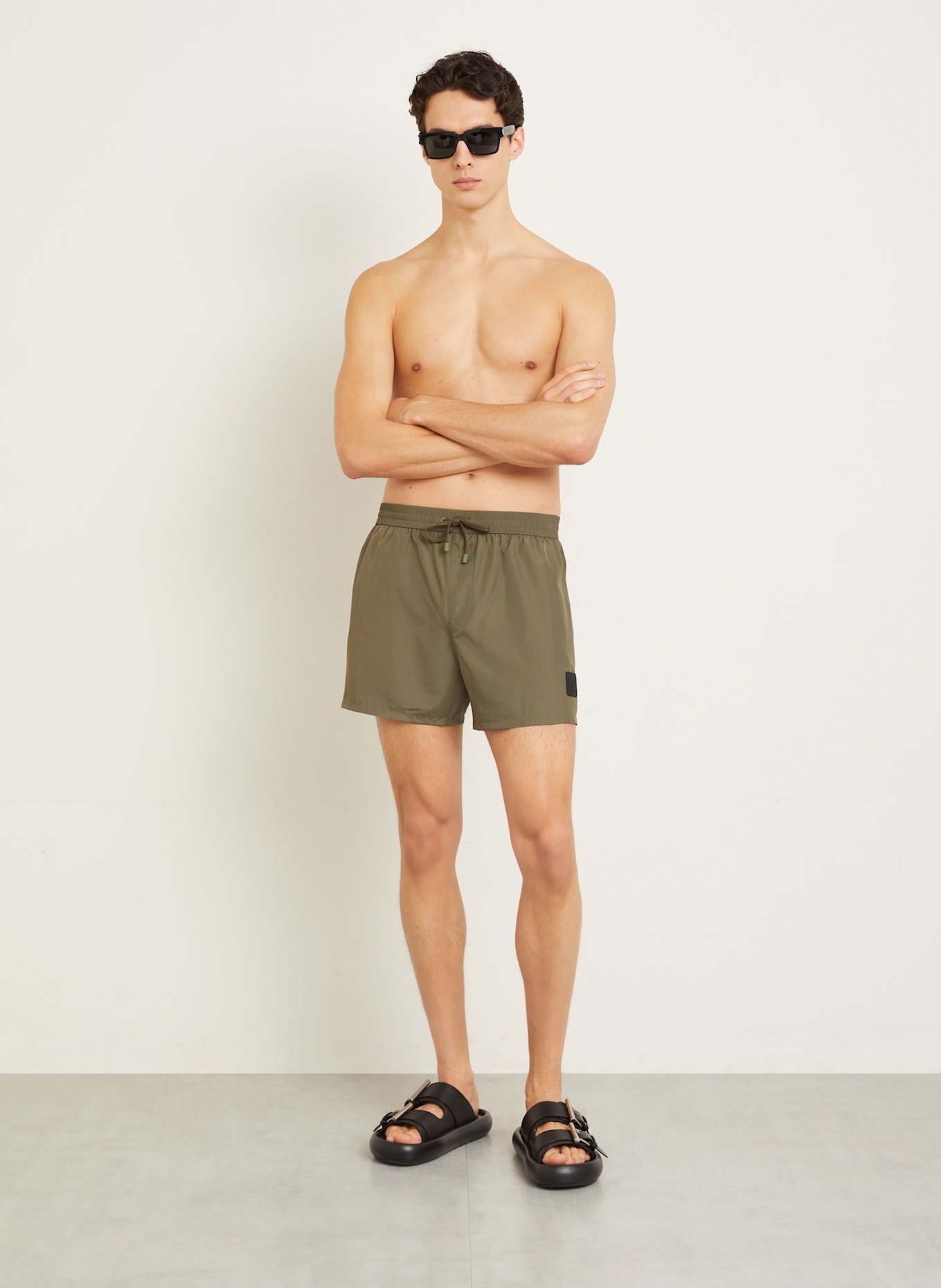 BALMAIN Badeshorts: OLIV