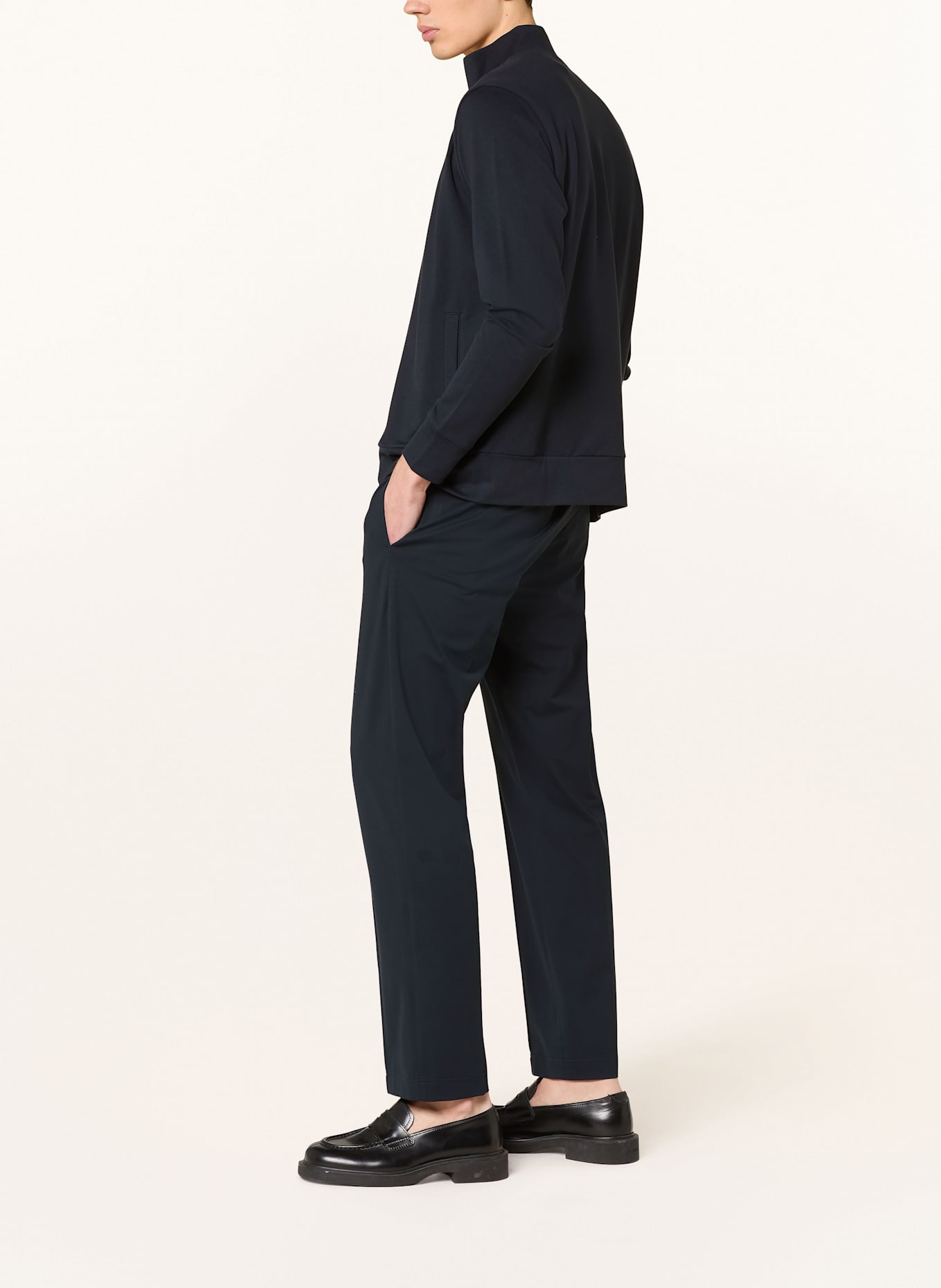 Stefan Brandt Trousers JONAS in jogger style slim fit, Color: DARK BLUE (Image 4)