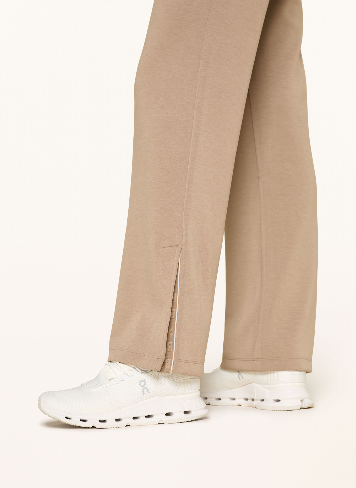 BOGNER Sweatpants LENIA: BEIGE