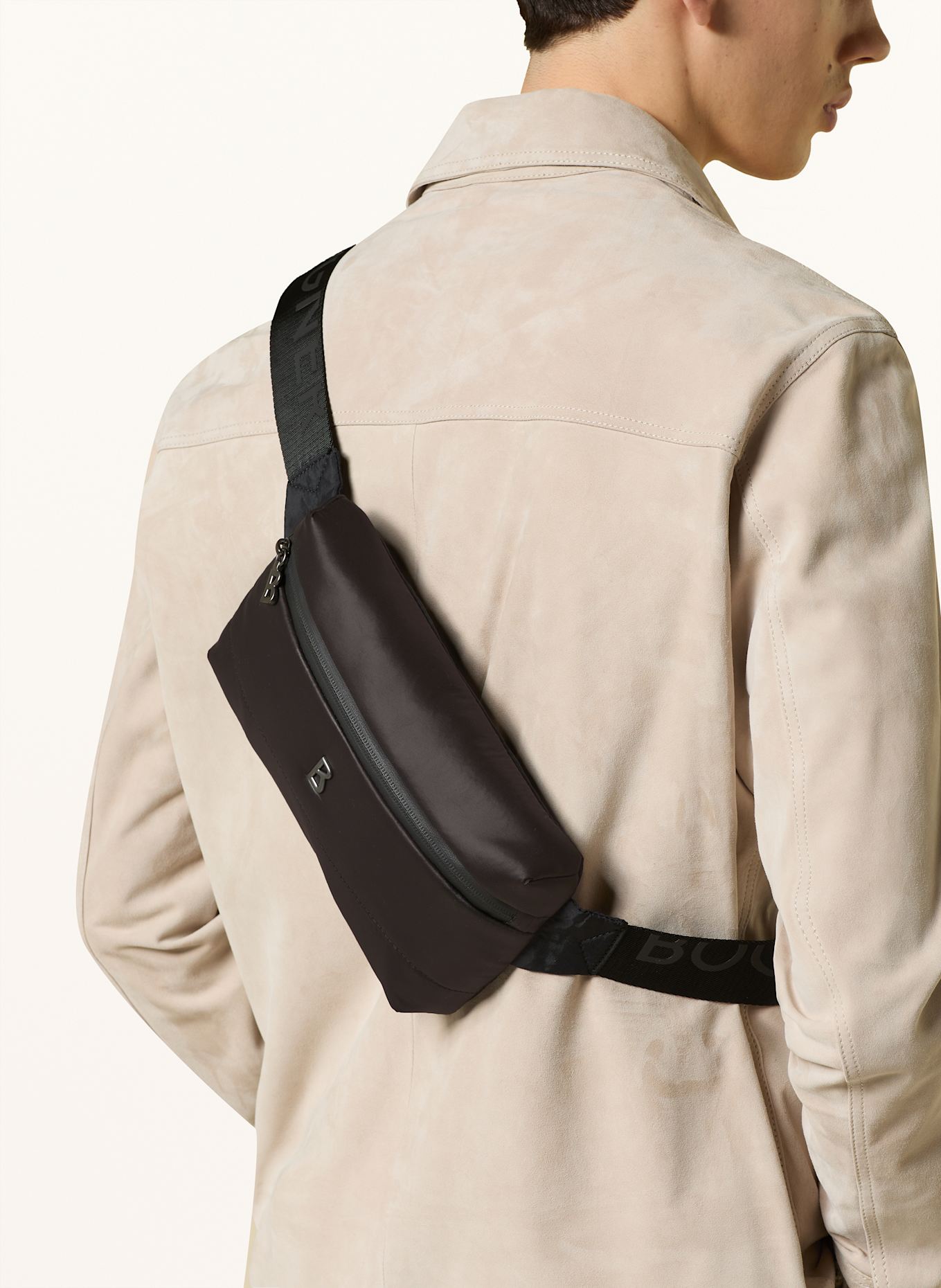 BOGNER Umhängetasche MONARCH: SCHWARZ