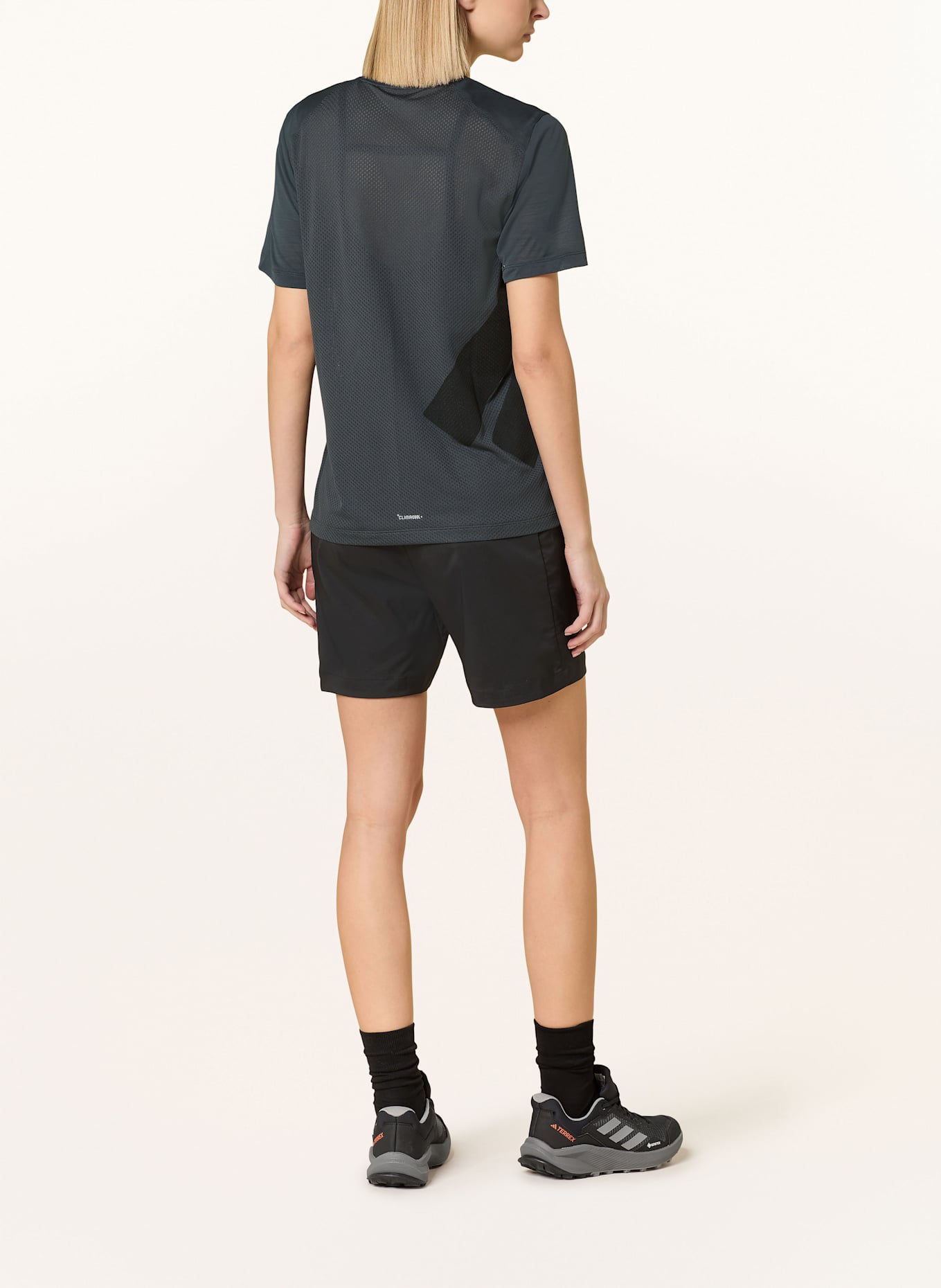 adidas TERREX T-Shirt TERREX XPERIOR CLIMACOOL+: DUNKELGRAU