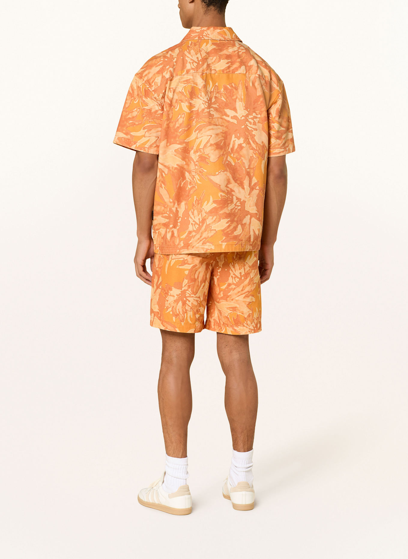 NAPAPIJRI Shorts TALLA: ORANGE/ LIGHT ORANGE/ DARK ORANGE
