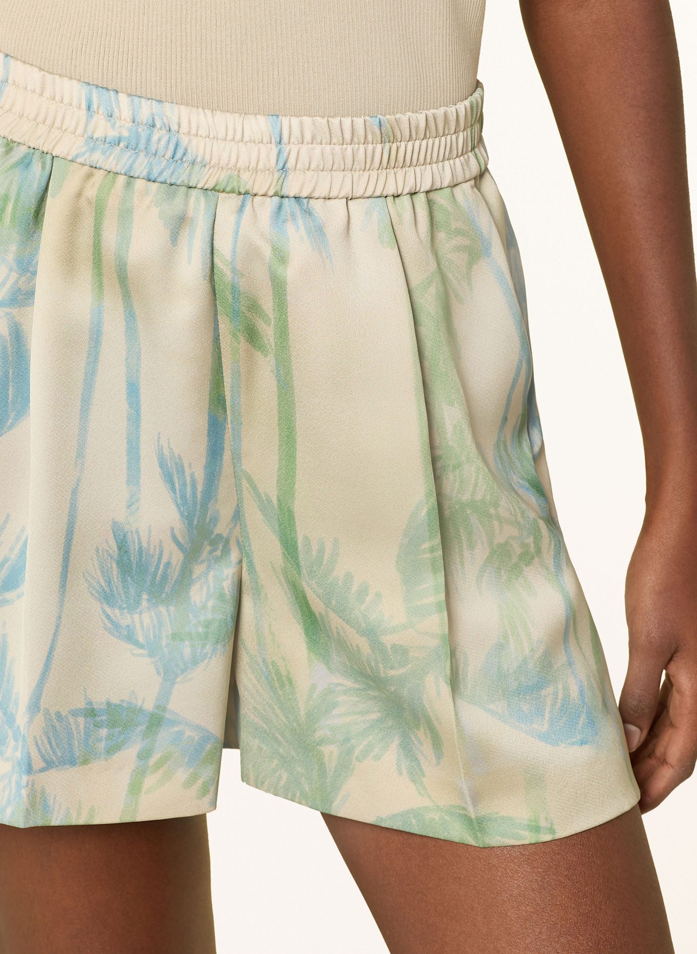 MAX & Co. RUPIA satin shorts: LIGHT BLUE / LIGHT GREEN / LIGHT BROWN