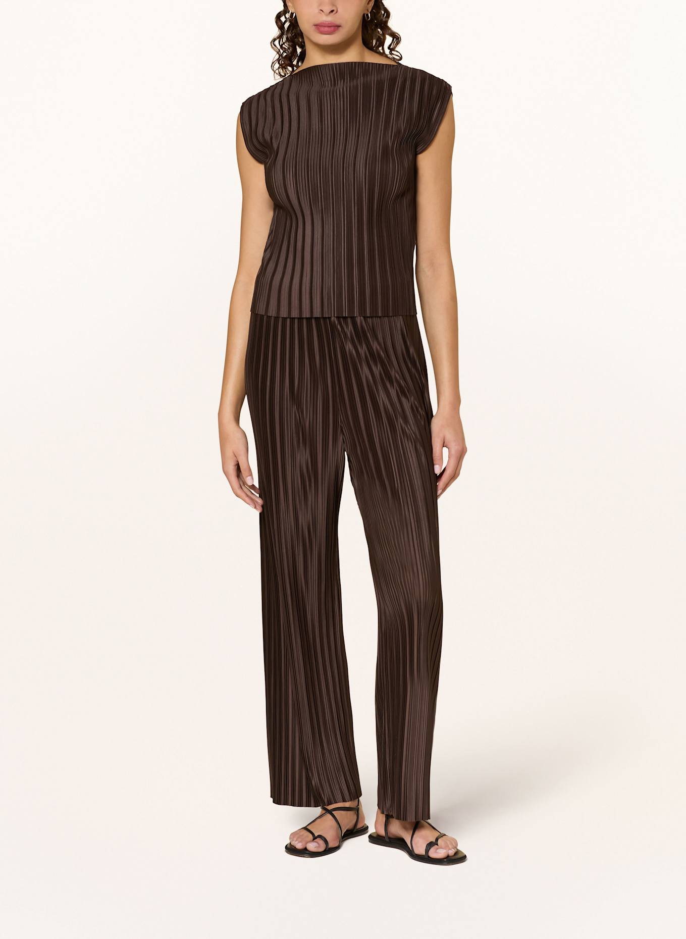 MAX & Co. Pleated top NINAS: DARK BROWN