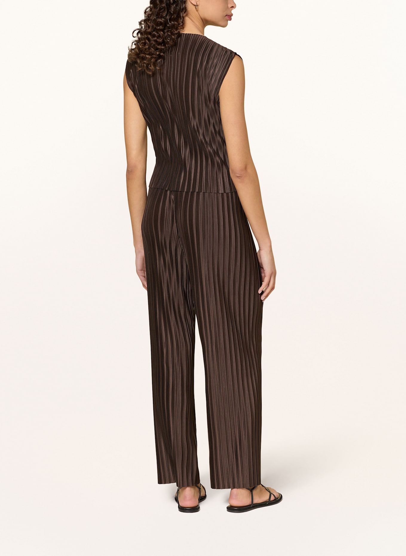 MAX & Co. Pleated top NINAS: DARK BROWN