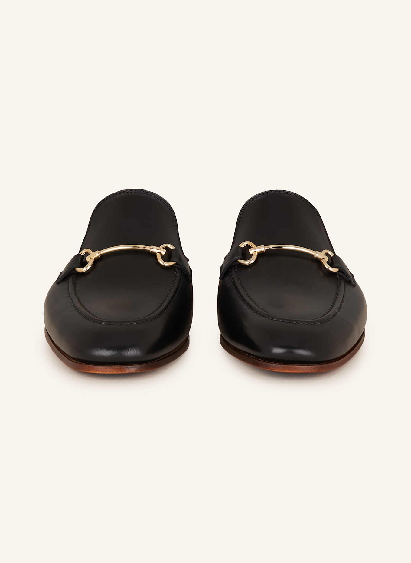 MAGNANNI Klapki typu mules: CZARNY