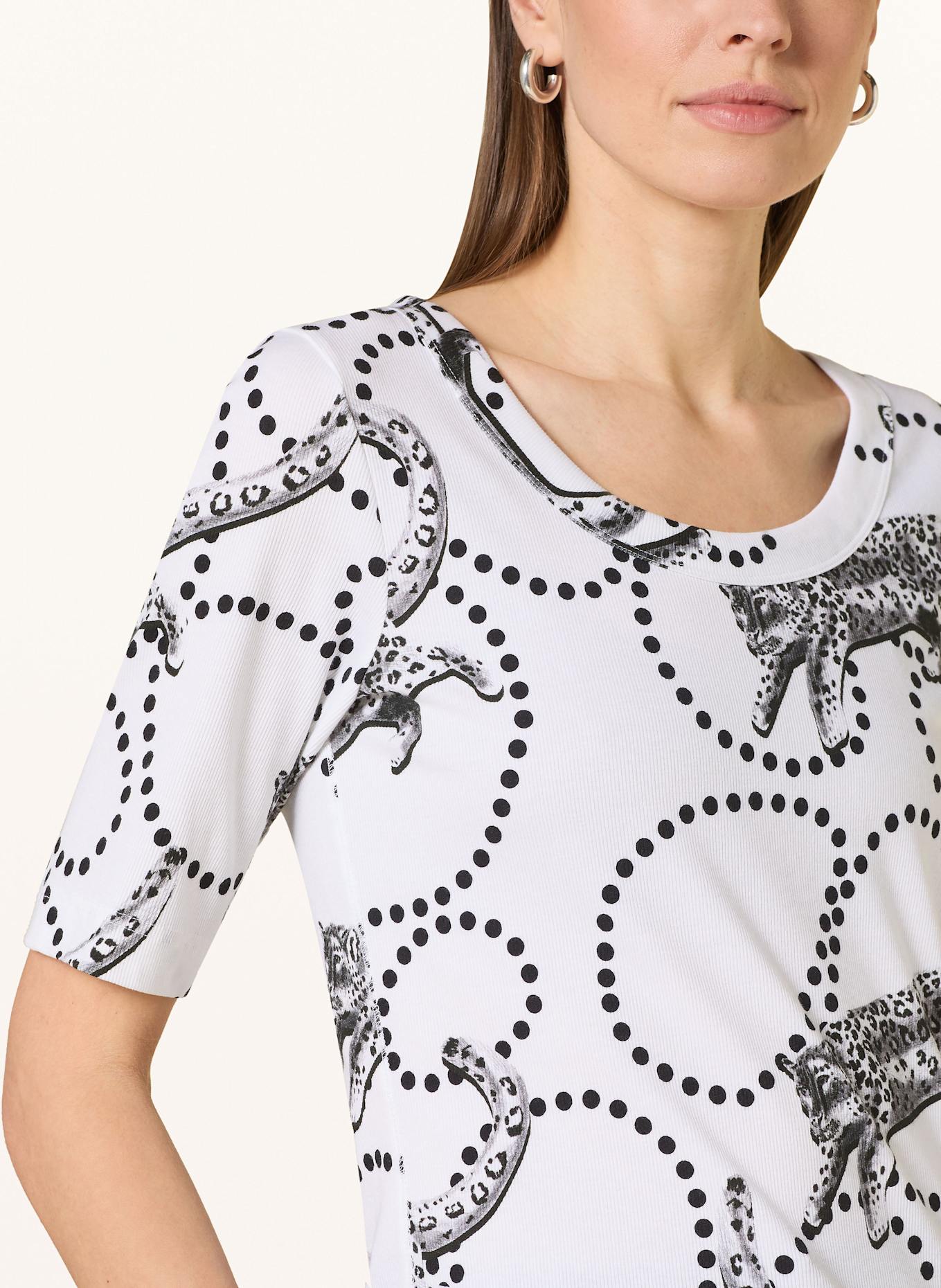 ZAÍDA T-shirt: WIT / ZWART