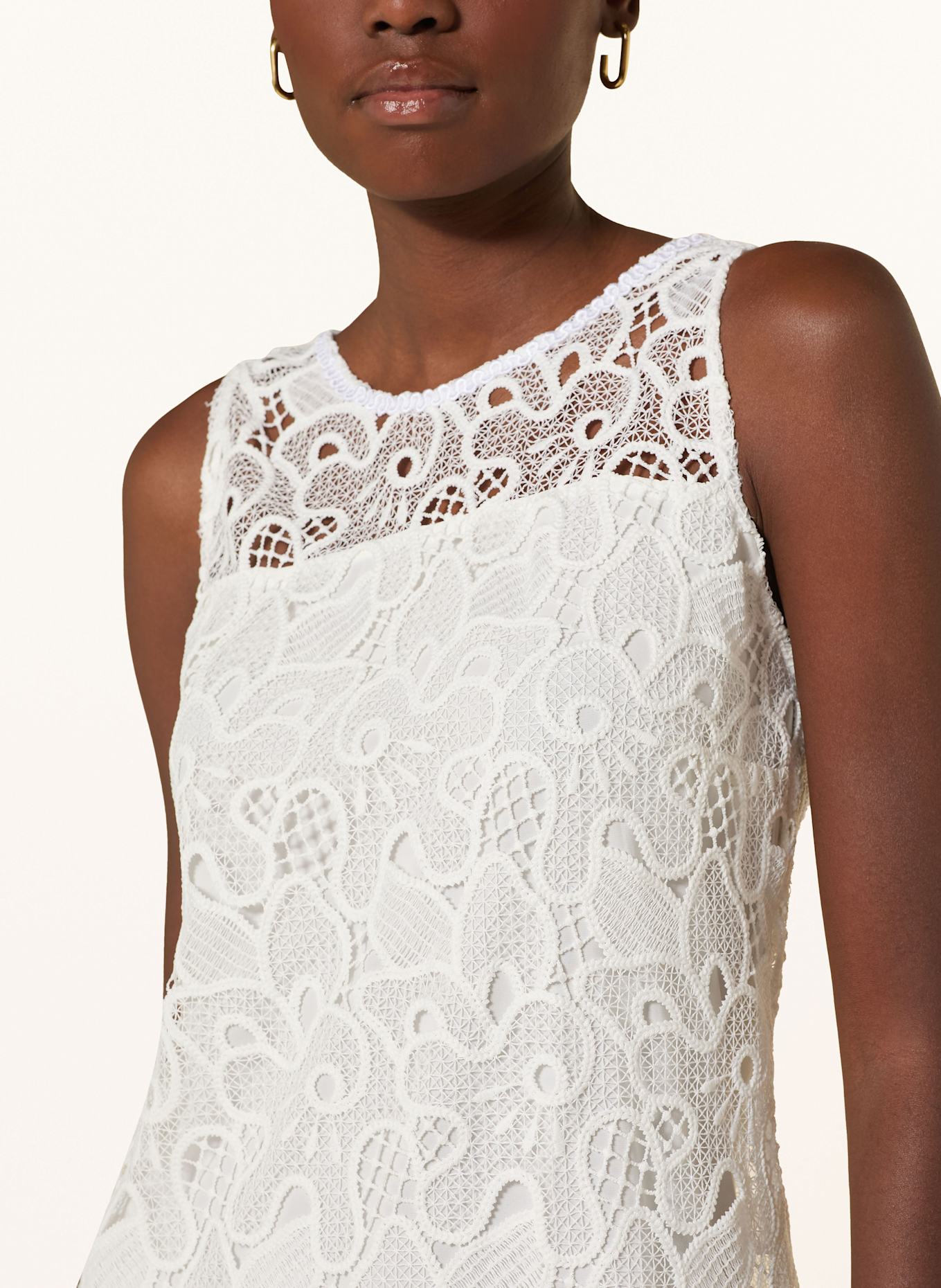 Ana Alcazar Kleid aus Lochspitze: WEISS