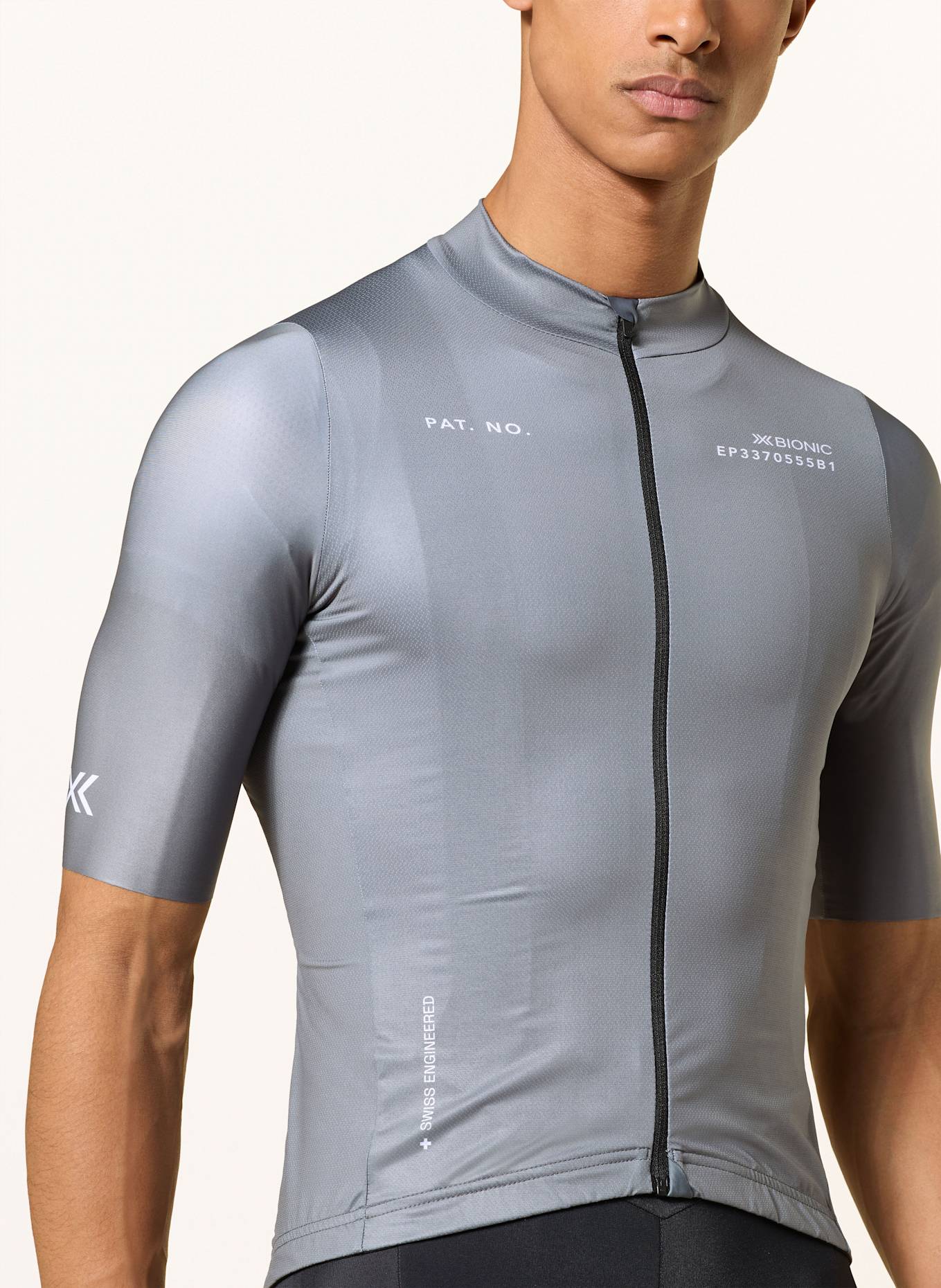 X-BIONIC Koszulka rowerowa COREFUSION RIDE JERSEY: CZIEMNOSZARY