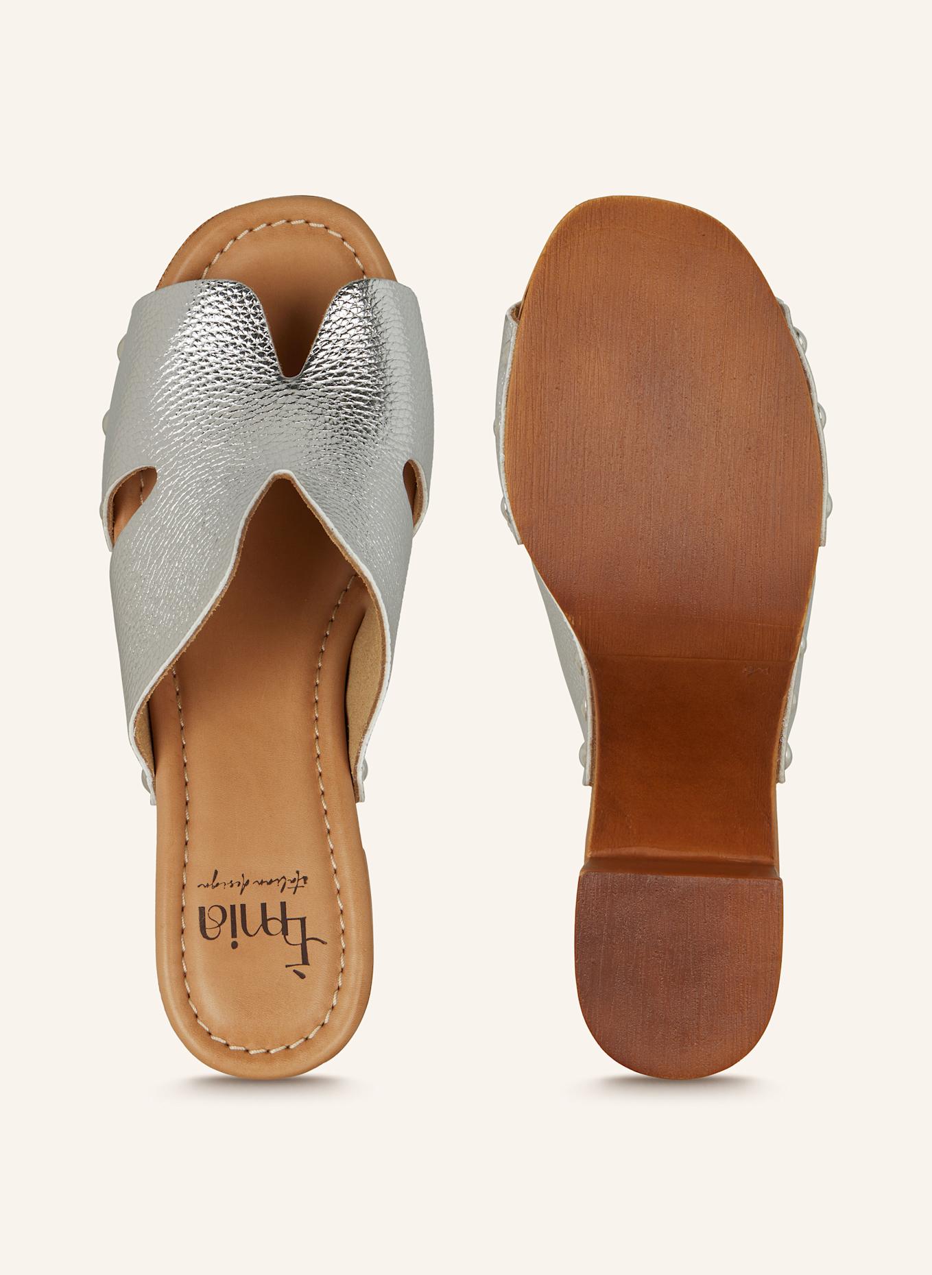 È MIA Mules mit Nieten: SILBER