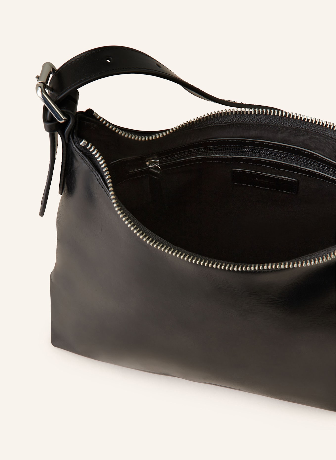 VAGABOND SHOEMAKERS Beuteltasche BARI: SCHWARZ