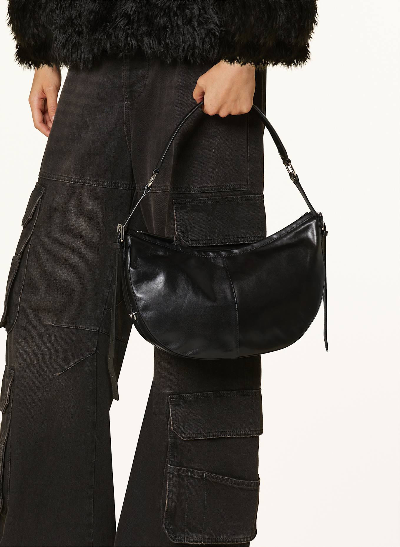 VAGABOND SHOEMAKERS Beuteltasche ITAMI: SCHWARZ