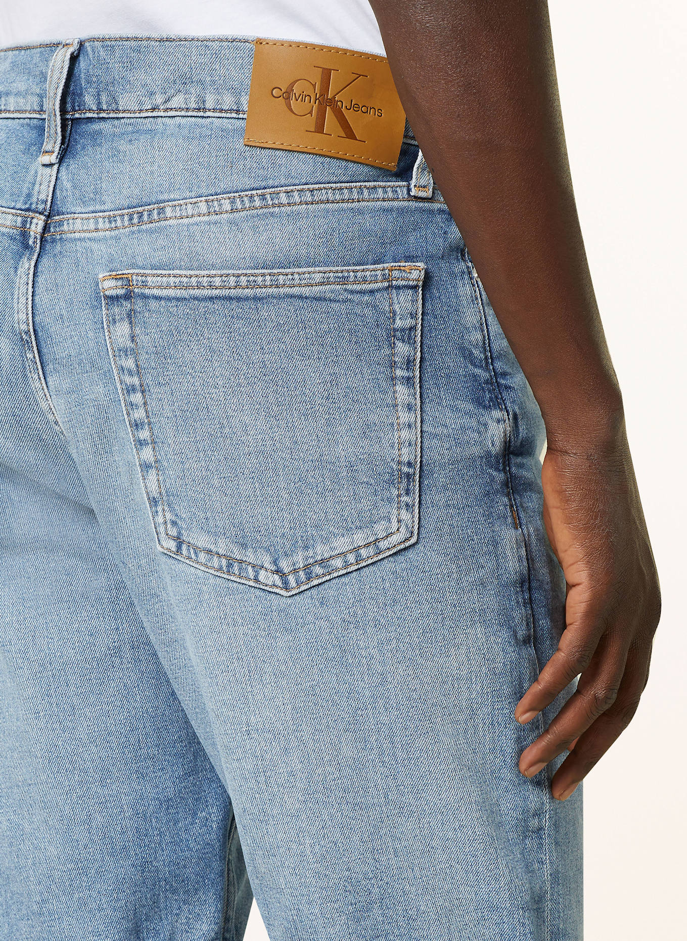 Calvin Klein Jeans Szorty jeansowe slim fit: 1A4 DENIM MEDIUM