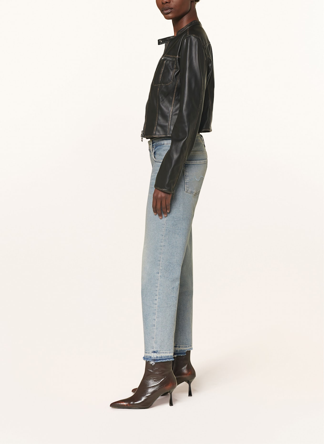 7 for all mankind Straight Jeans CALIE STRAIGHT ANKLE: Shore Break
