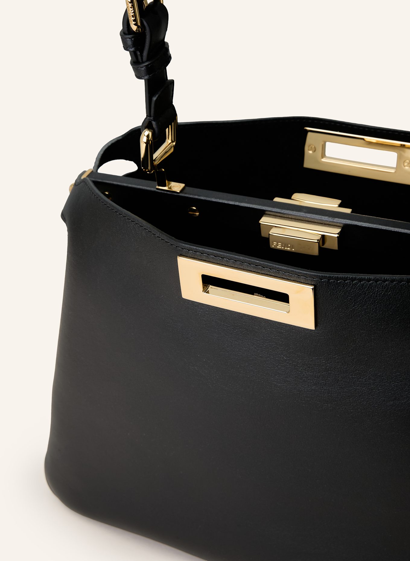 FENDI Handtasche PEEKABOO: SCHWARZ