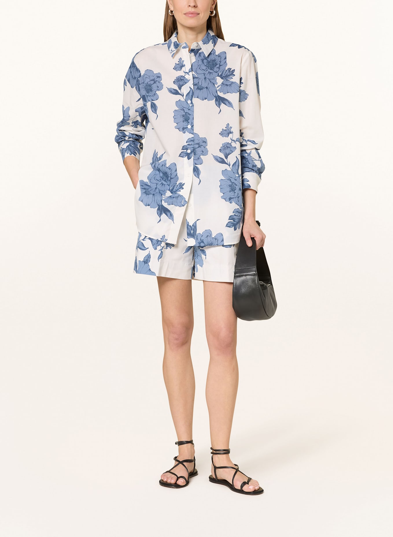 oui Shorts: WEISS/ BLAU/ DUNKELBLAU