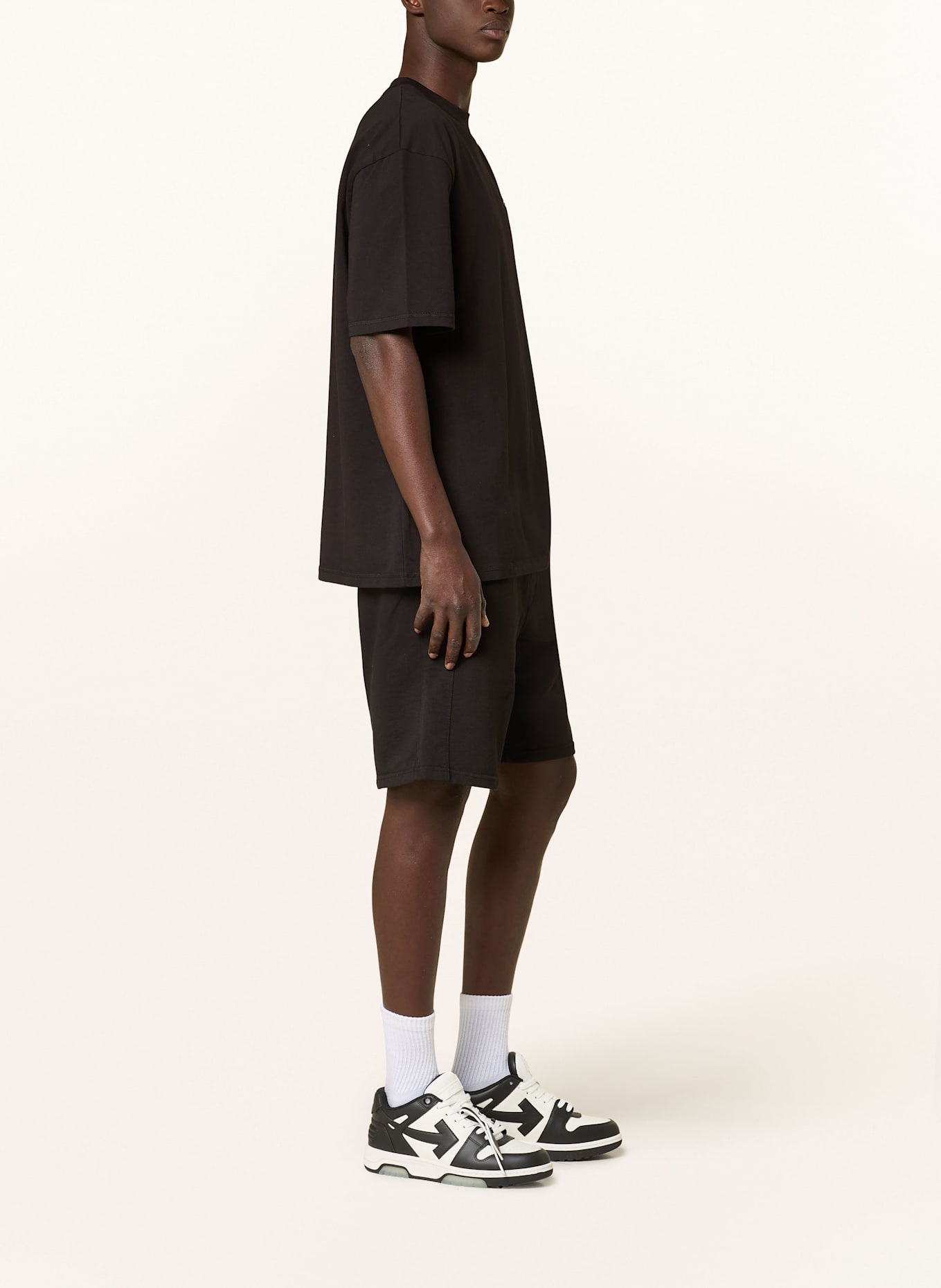 PEGADOR Šortky z mikinové látky SIGNAR: ČERNÁ