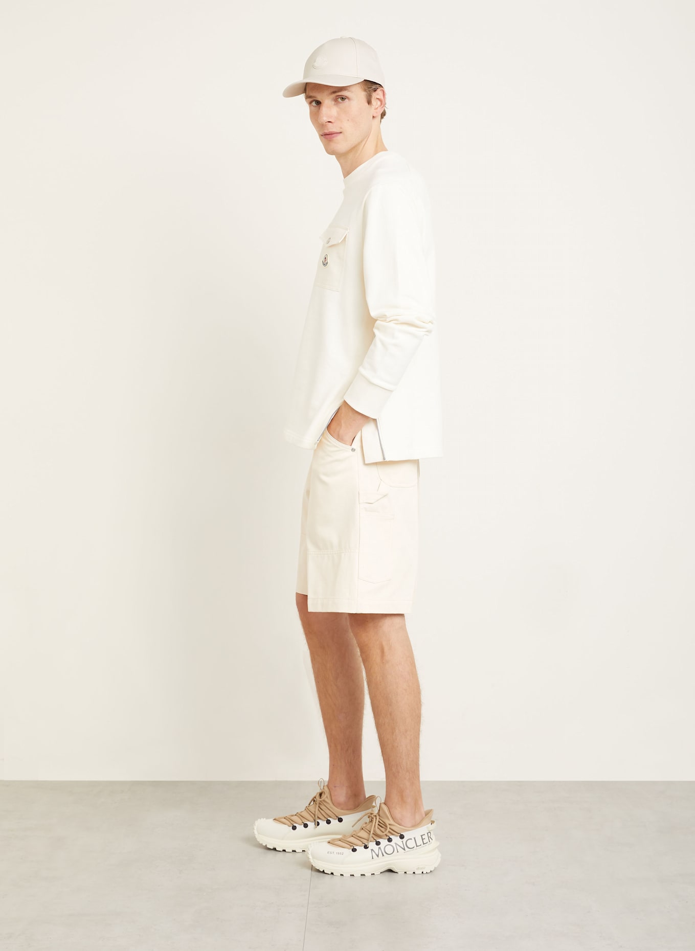 MONCLER Shorts: CREME