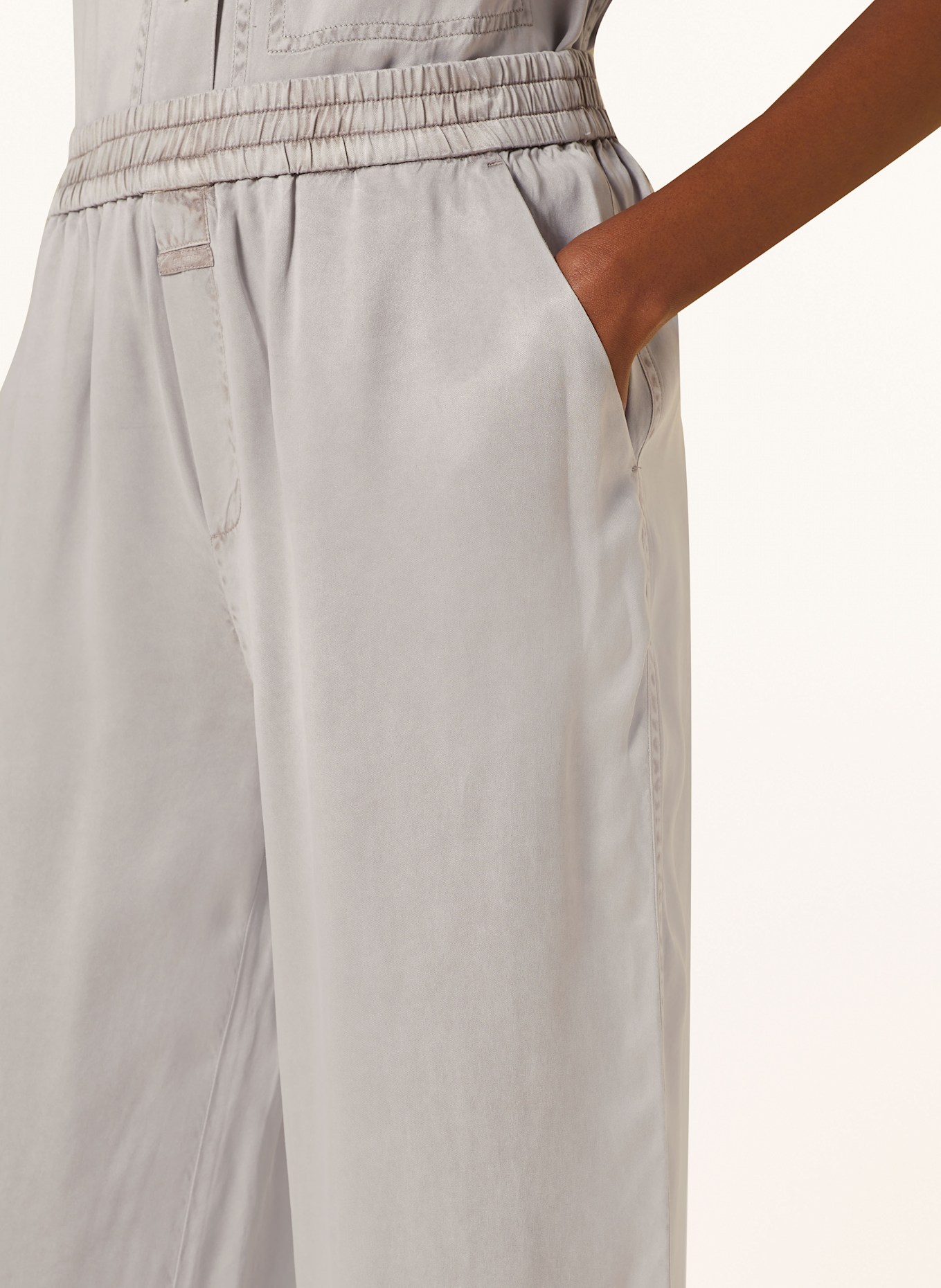 CLOSED Hose WINONA: GRAU