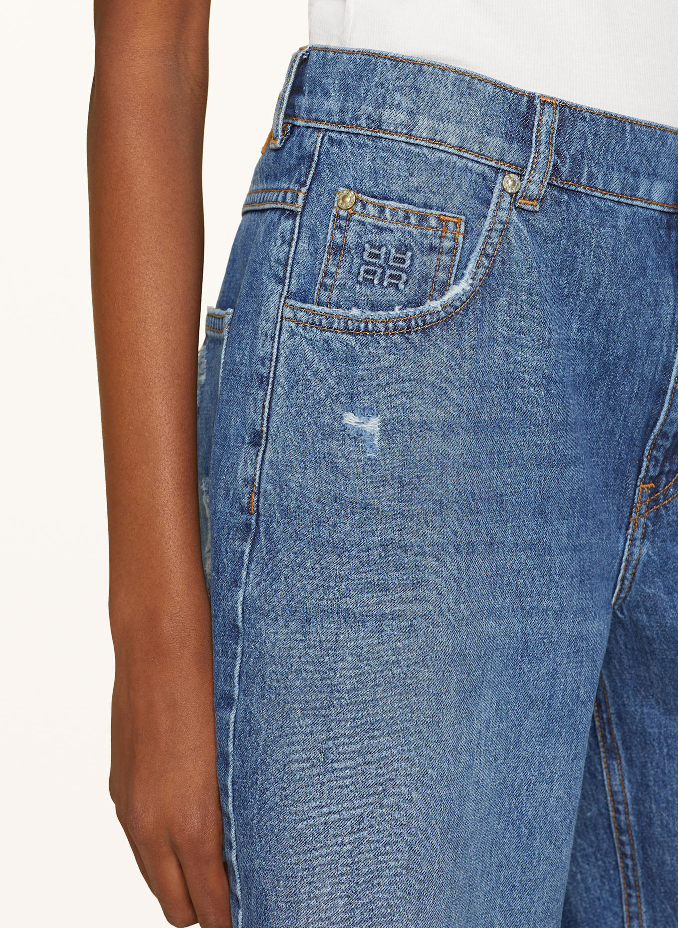 RIANI Jeansshorts: 423 light authentic blue