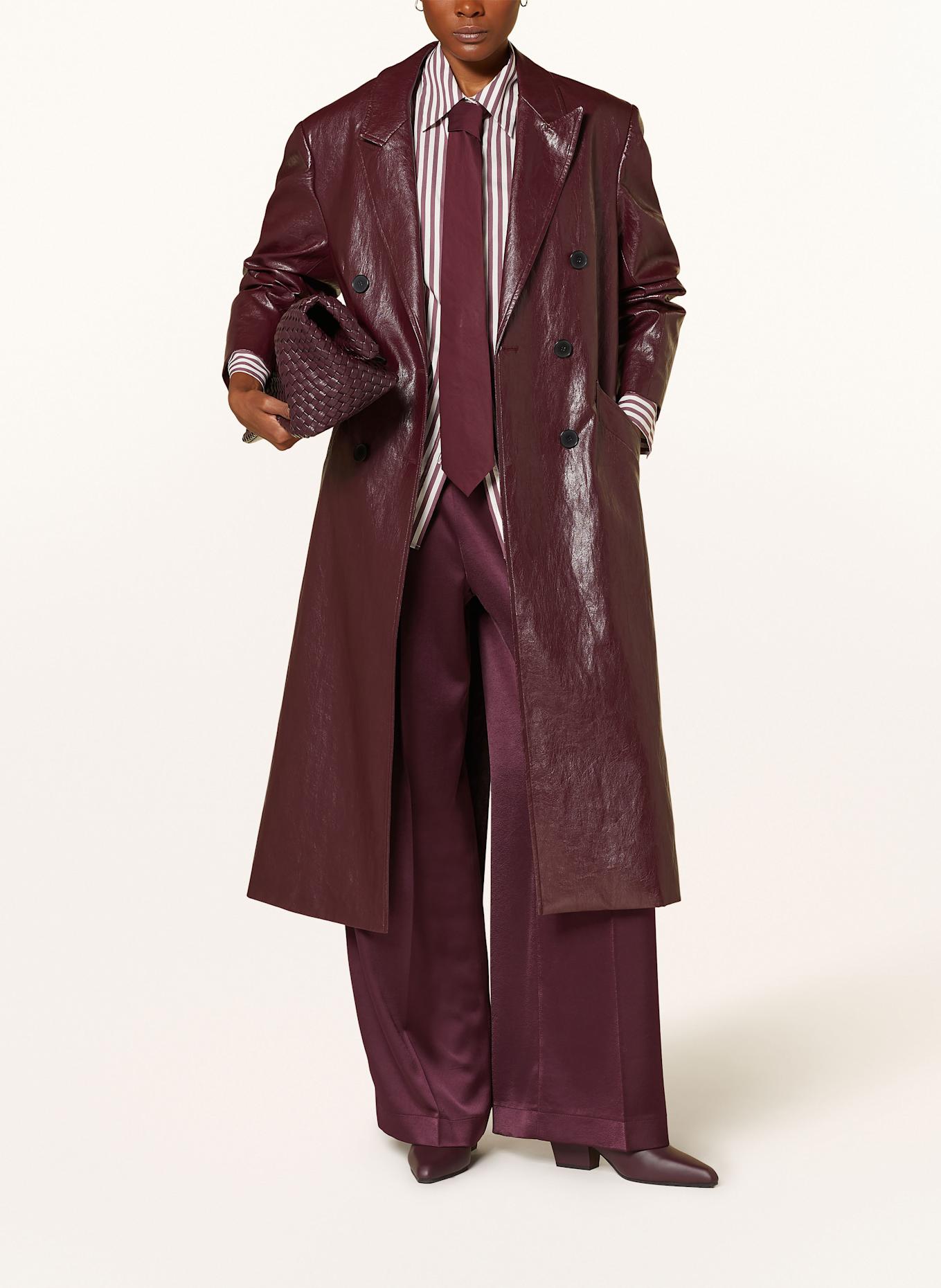 RIANI Mantel in Lederoptik: DUNKELLILA